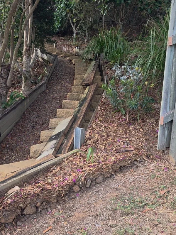 First week in review for 2026. The @coastline_earthworx family has been flat out since the new year return. Unfortunately sometimes being a small family business means when we are under the pump some things get pushed aside. We love sharing pur proje