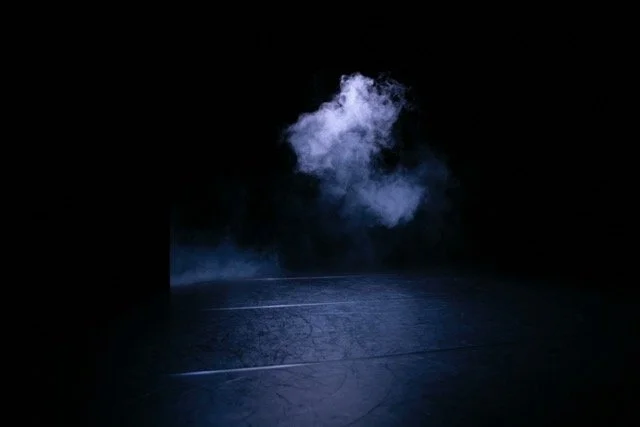 Nicole Beutler / NBprojects: Enter Ghost (excerpt)