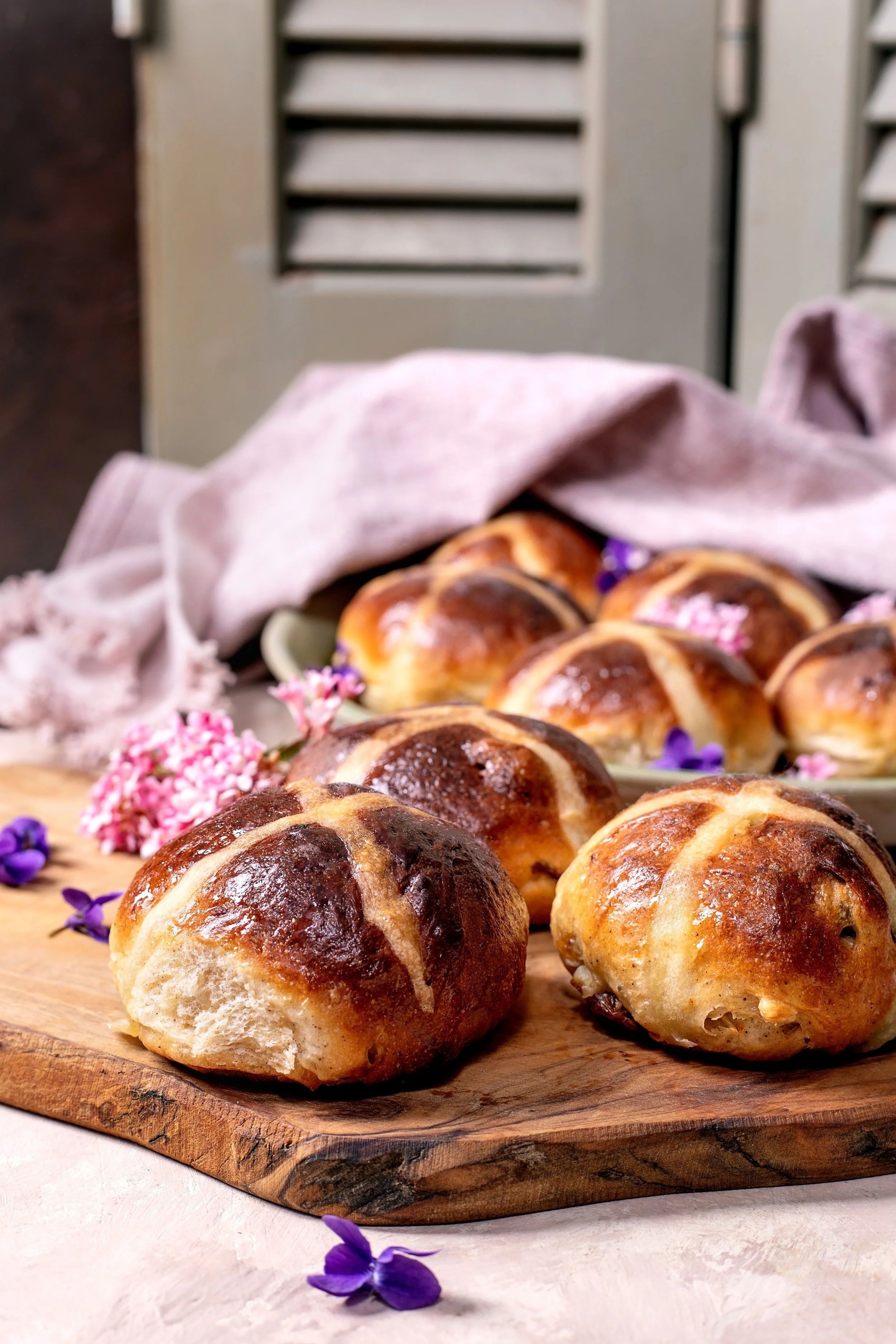 Recipe: Sourdough Hot Cross Buns