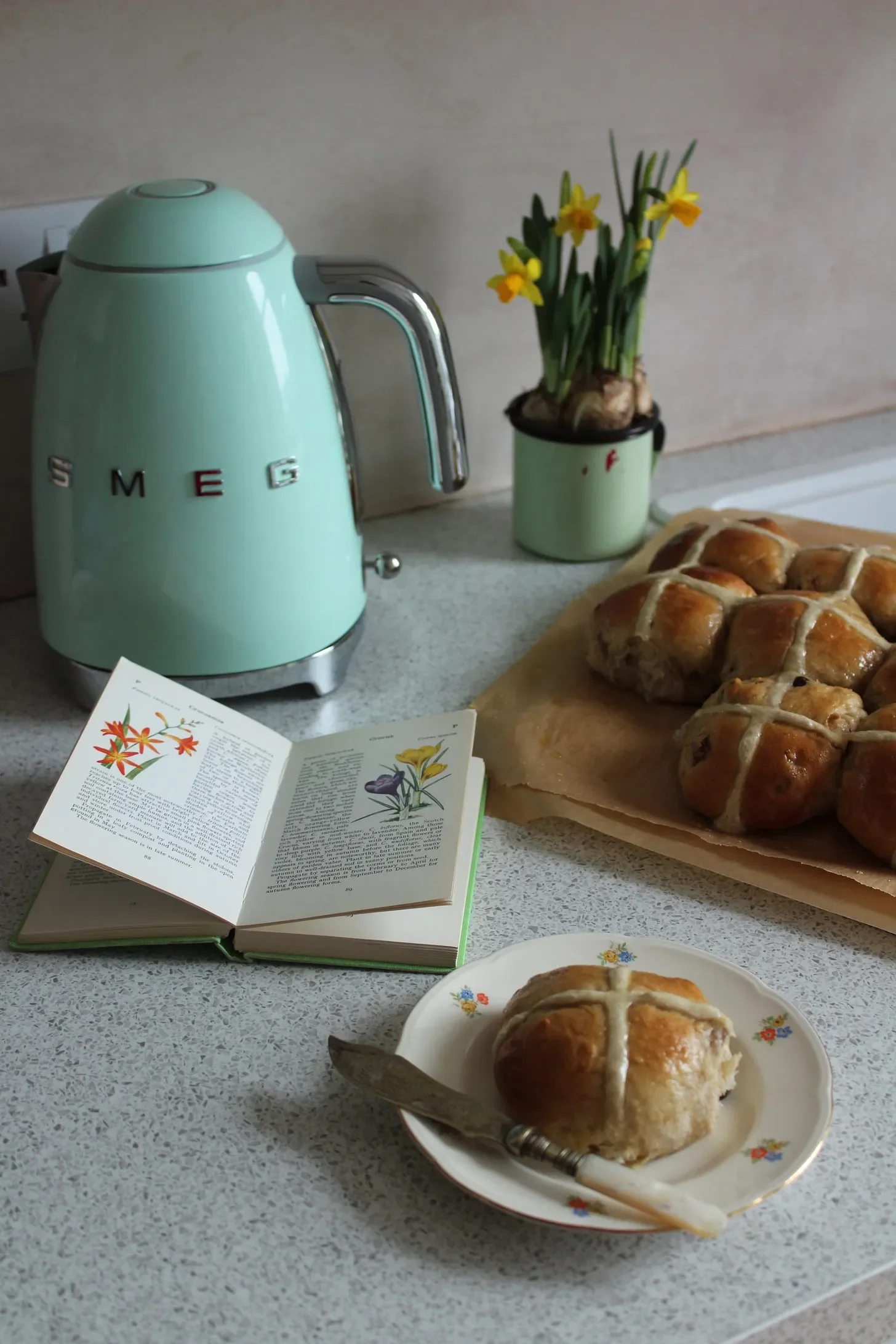 Recipe: Hot Cross Bun
