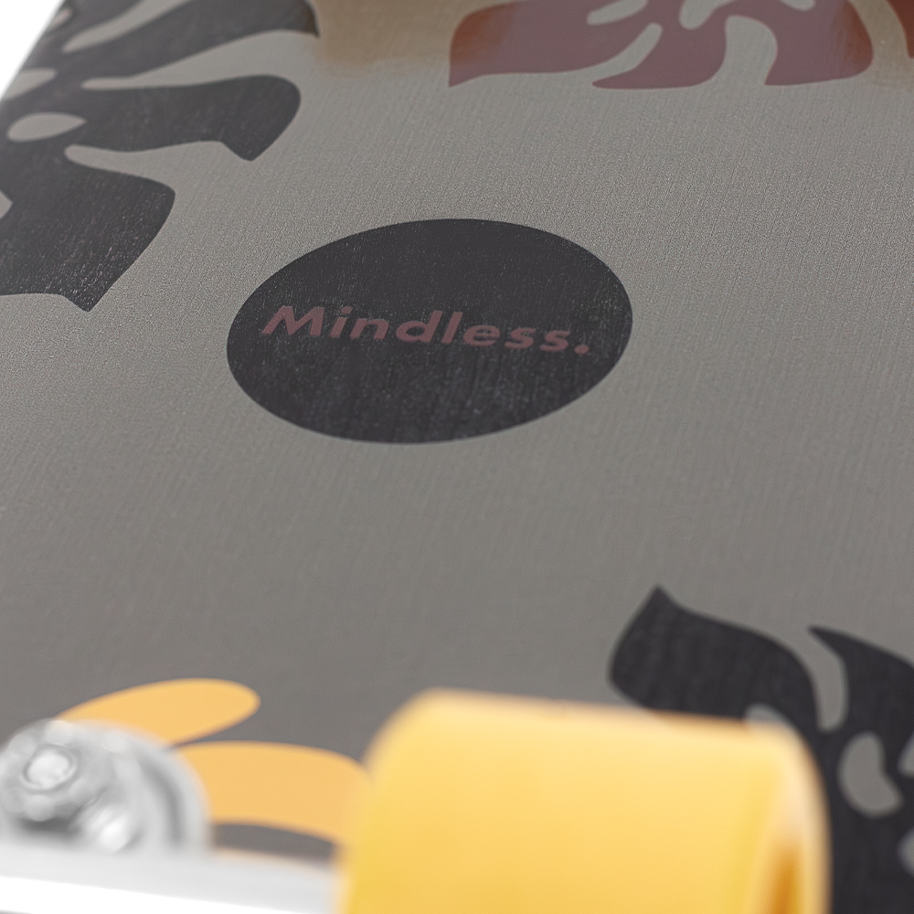 ML5850 Mindless Oasis Cruiser 32 x 9 Black Detail 2.png