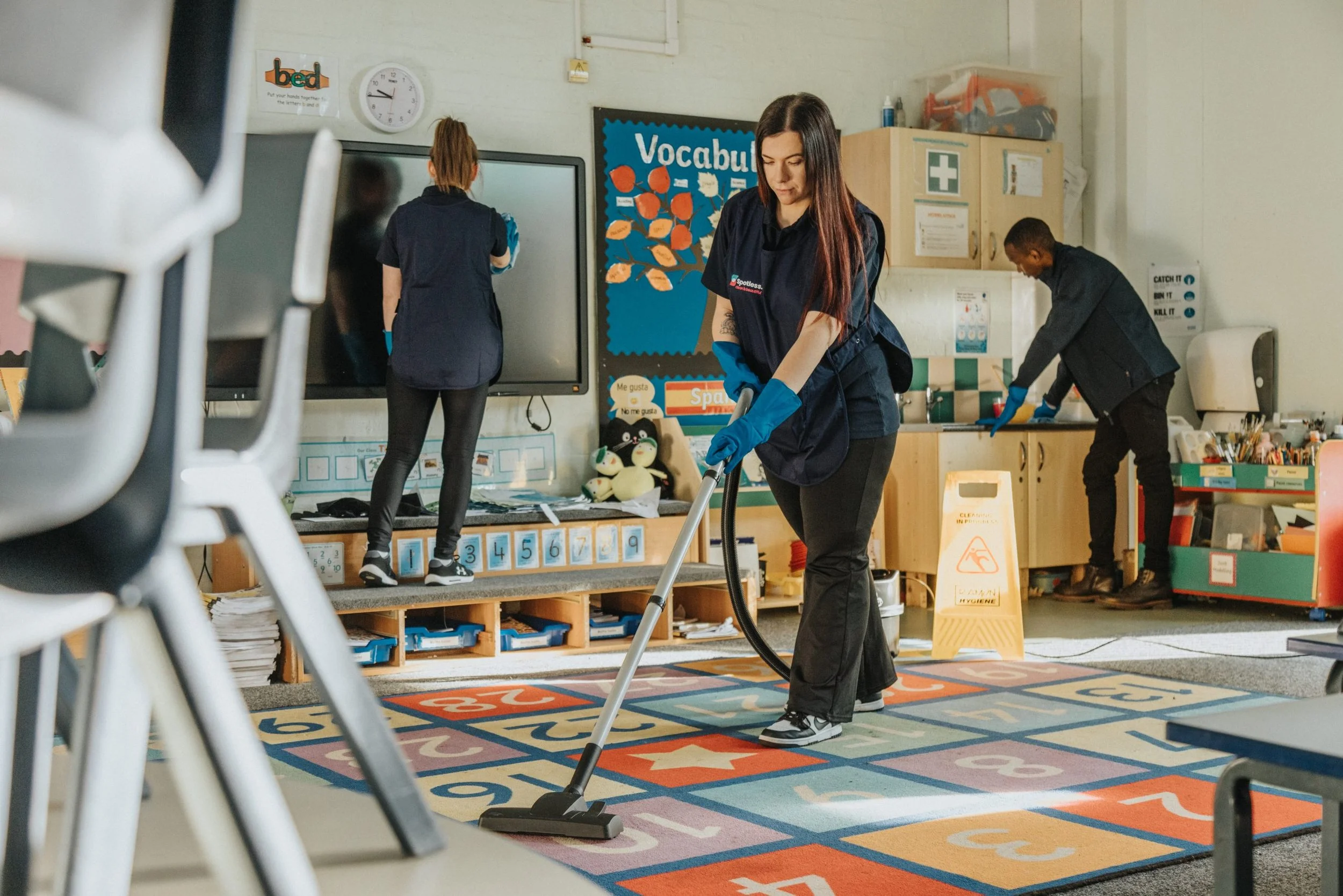 Schoonmaak van Schoolklassen