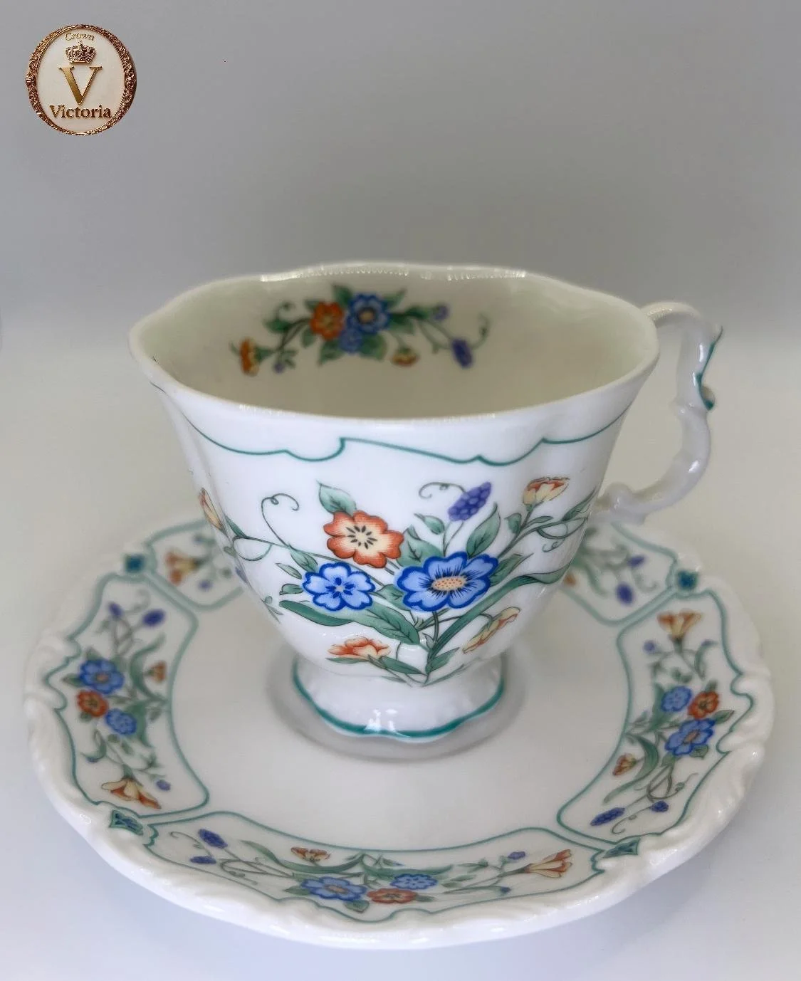 Step Back in Time with Royal Albert's "Hamlyn" Tea Set