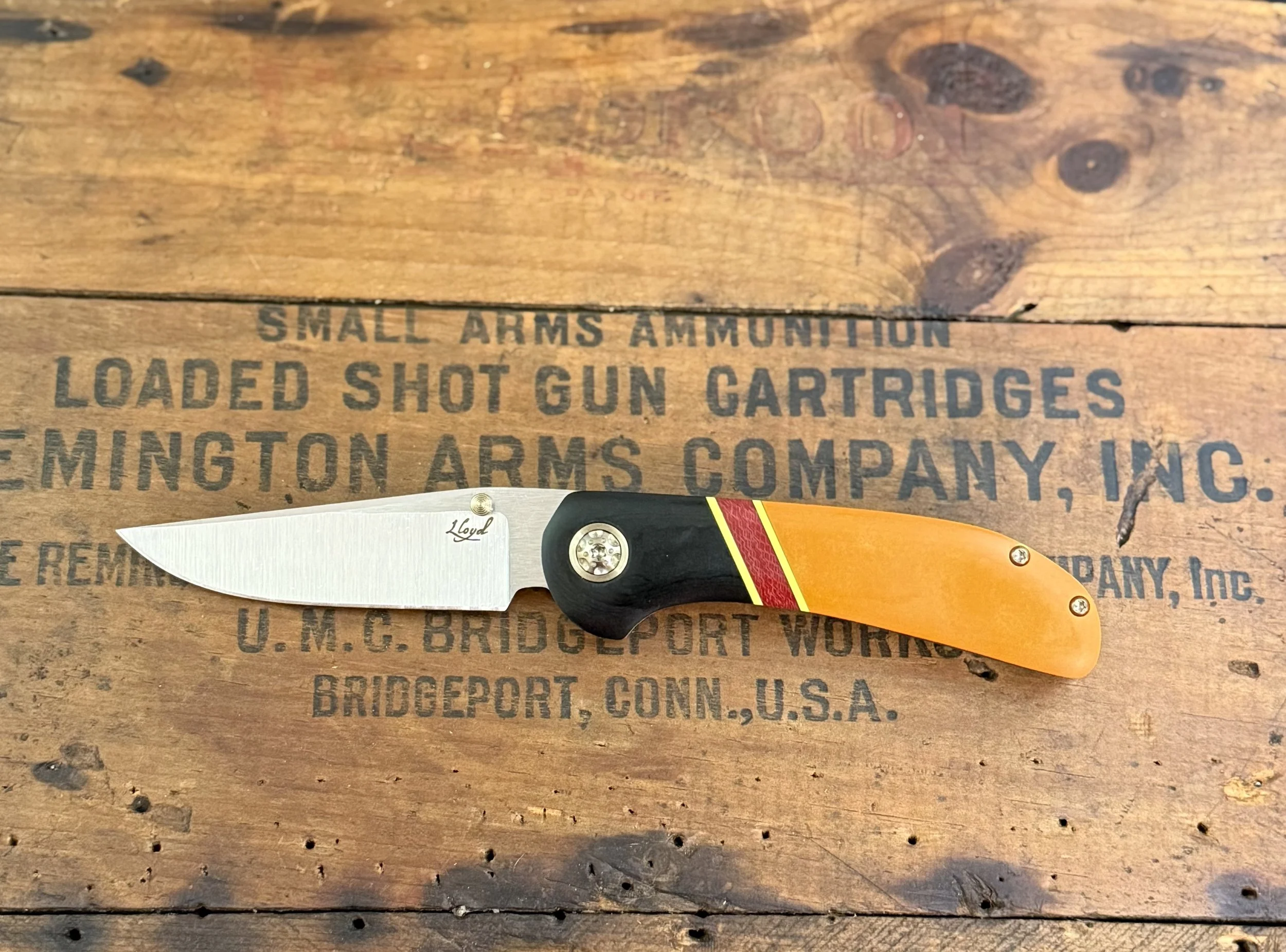 #8 Full size Osprey in Magnacut. Thumb stud and flipper tab Flipper. Closed 4.6", Blade 3.6". Overall 8..2" $600 shipped. Click on photo to email request to purchase and a Clover point of sale invoice will be sent to complete purchase. 