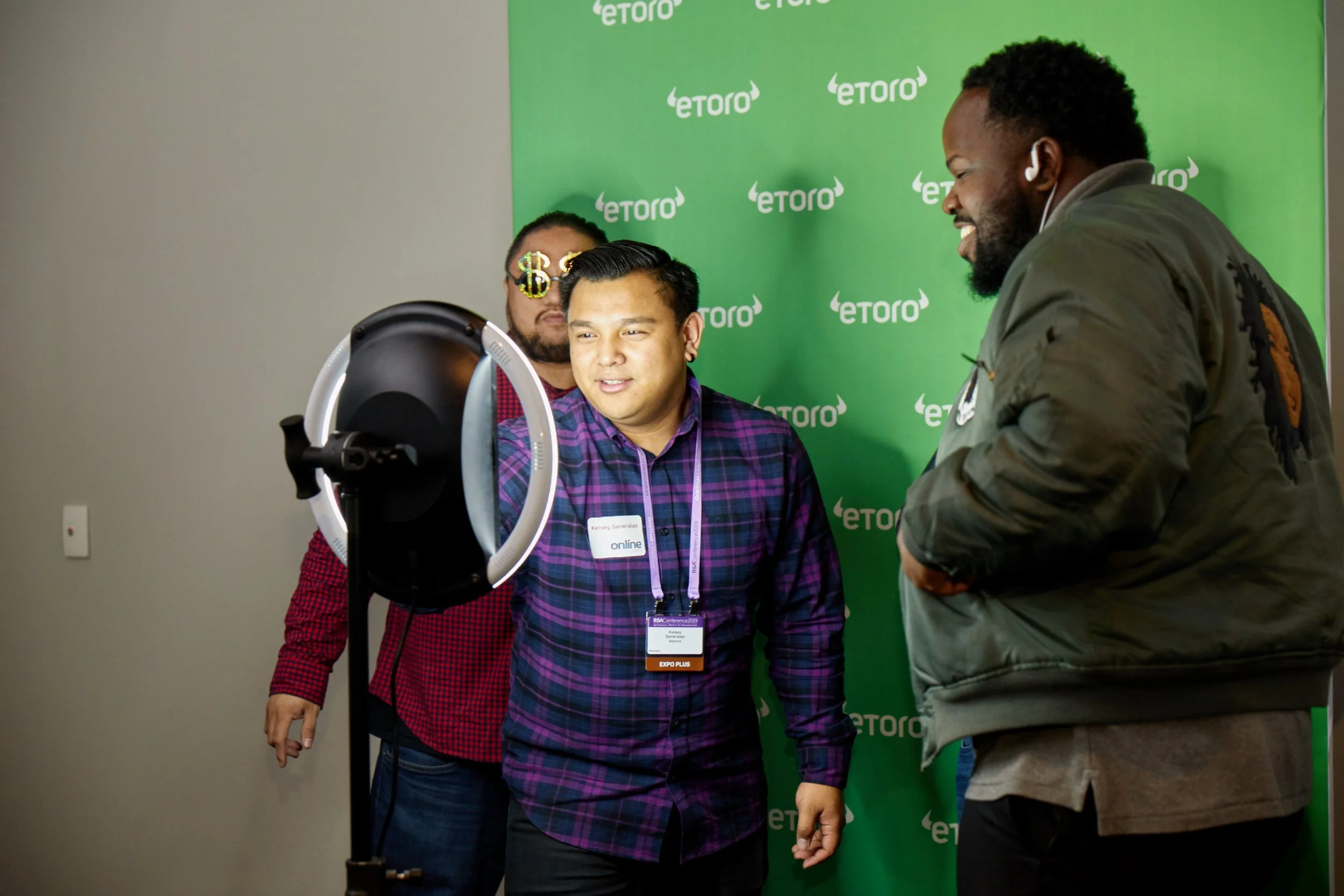 eToro Launch - Photobooth.jpg