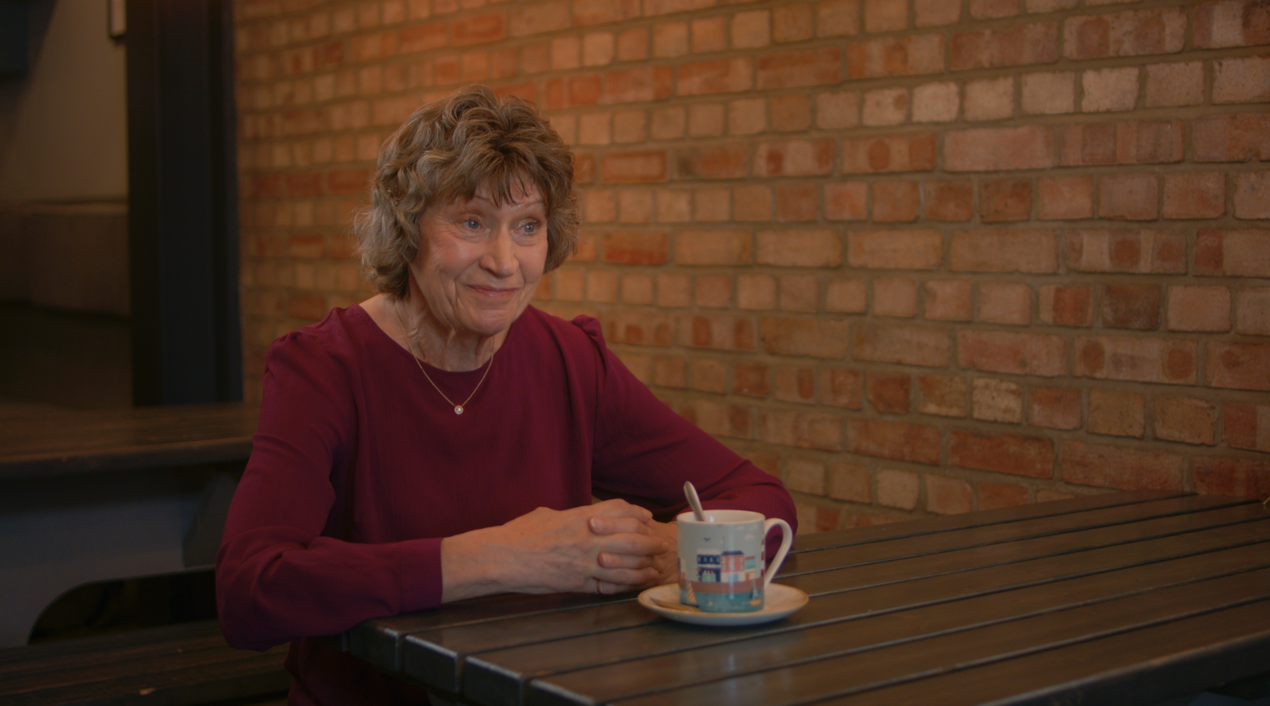 Lisa Jewell None Of This Is True Penguin Random House UK Gunpowder House Cornerstone