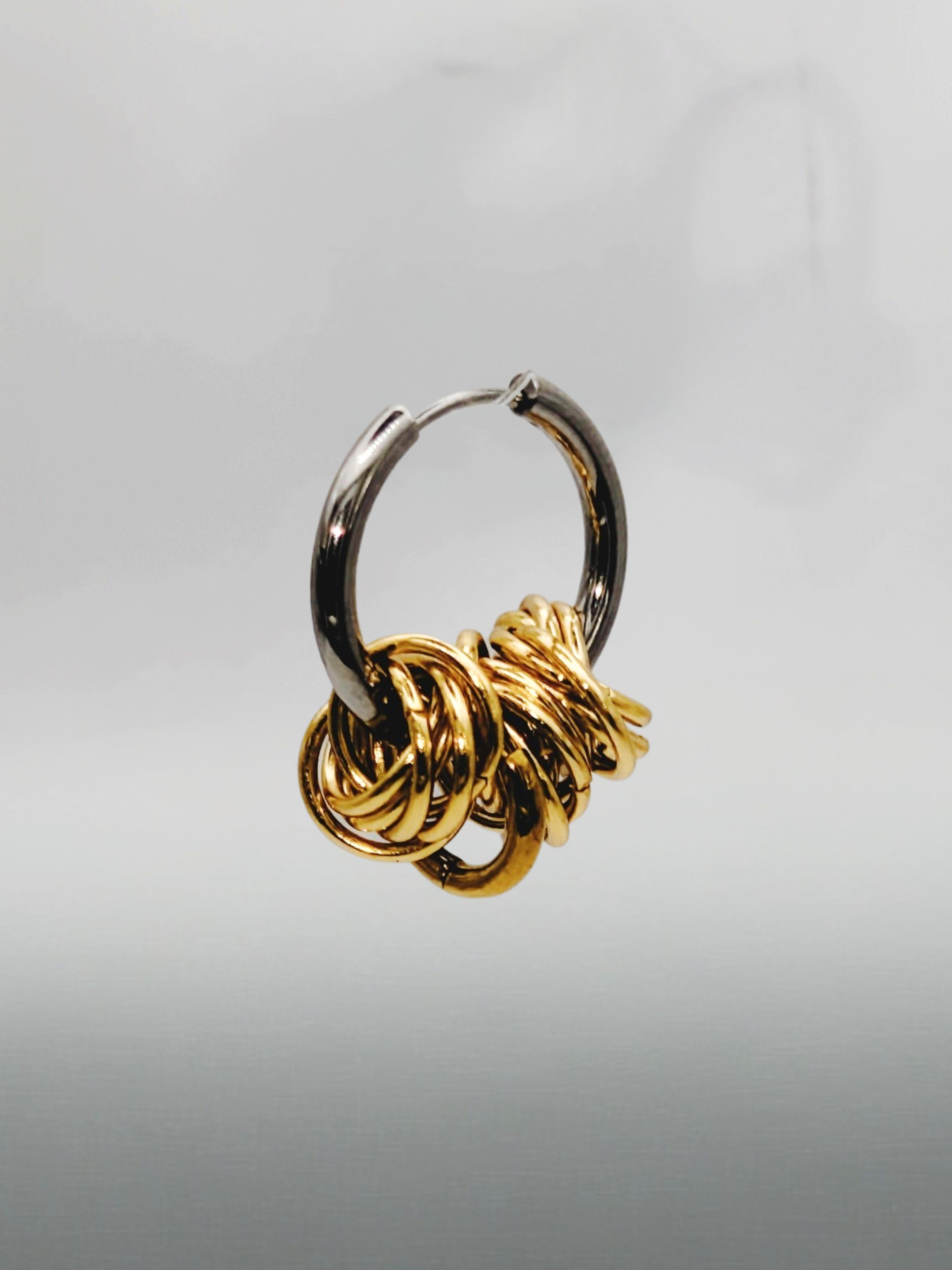 boucles-oreilles-chaine-cotte-maille-metallique-argent-inoxydable-mixte-doré.jpg