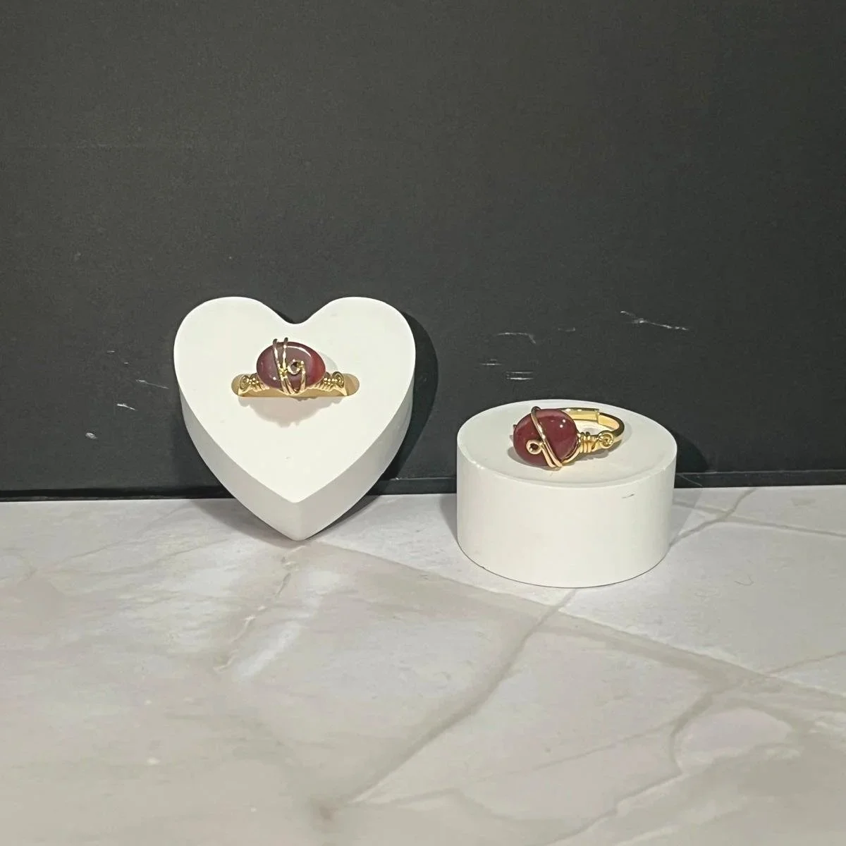 Anello con zircone Porpora