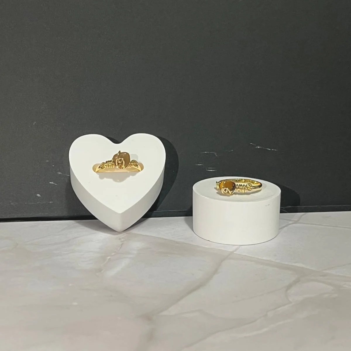 Anello con zircone Varie sfumature