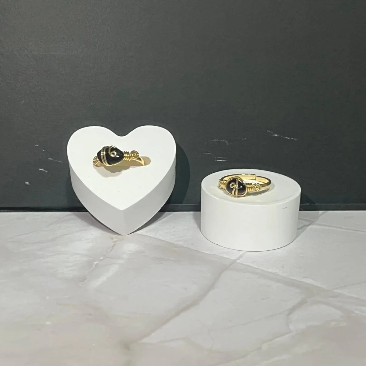 Anello con zircone Nero