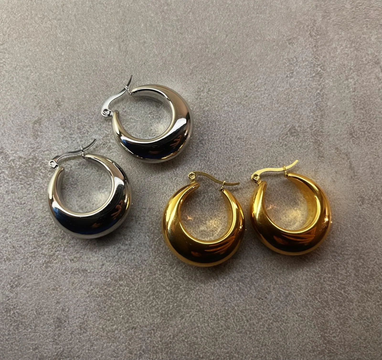 orecchini cerchio bombato.jfif