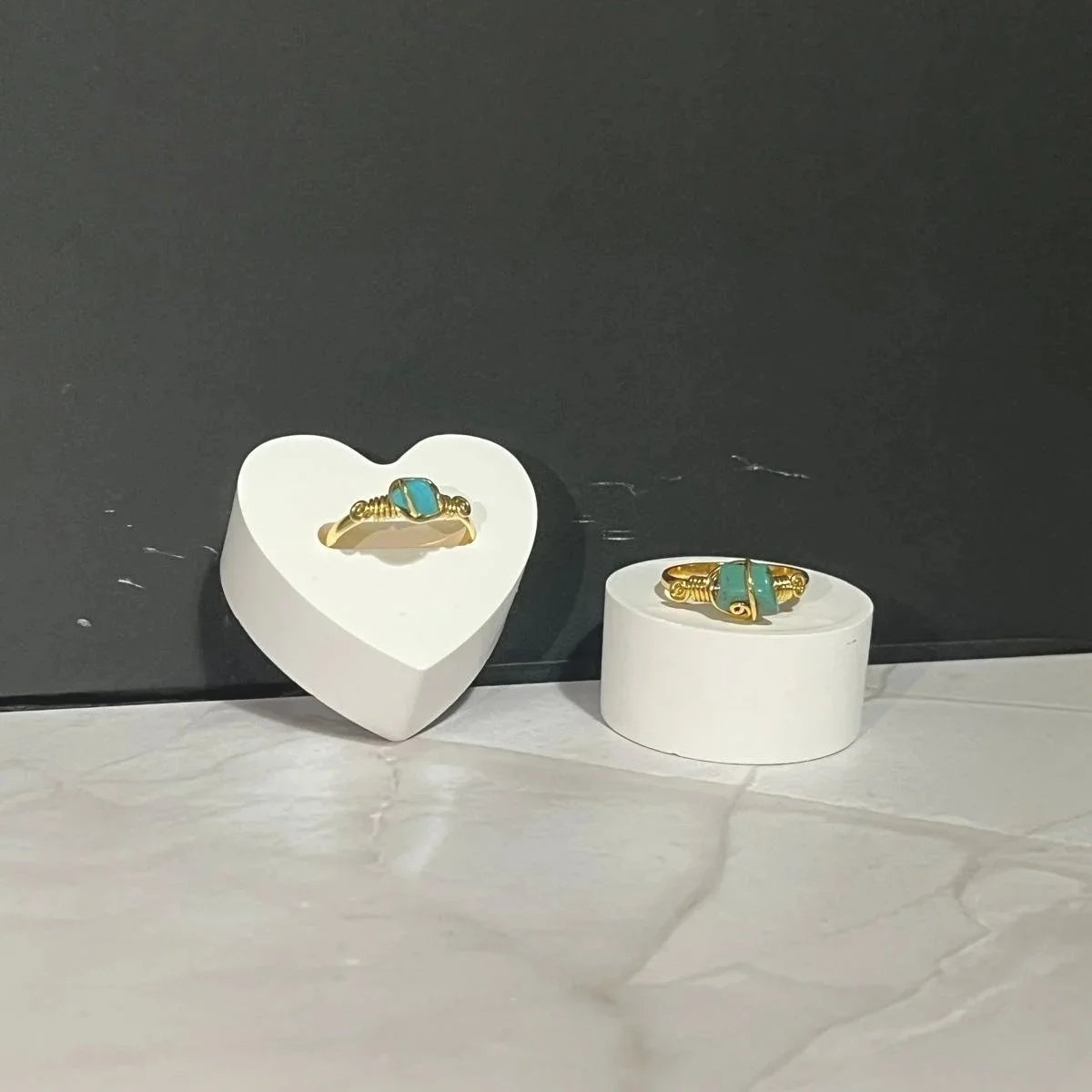 Anello con zircone Turchese