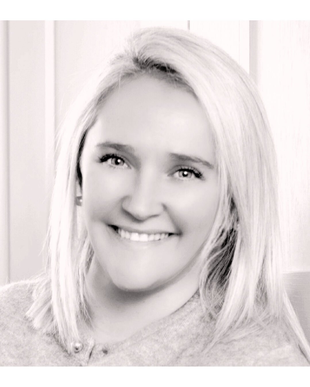 Portrait of Gilly, Virtual Assistant based in Cork