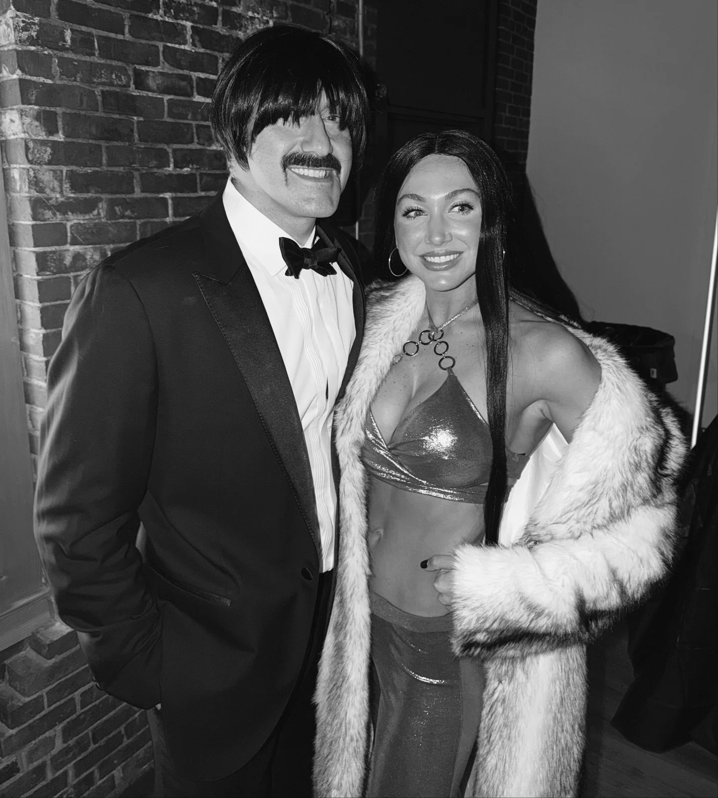 I got you babe! 🕺💃🏻

@cher I still love you even though you&rsquo;re making us wait 6 MORE MONTHS for part 2❤️❤️❤️