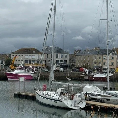 Vaast la Houge harbour 26.jpg
