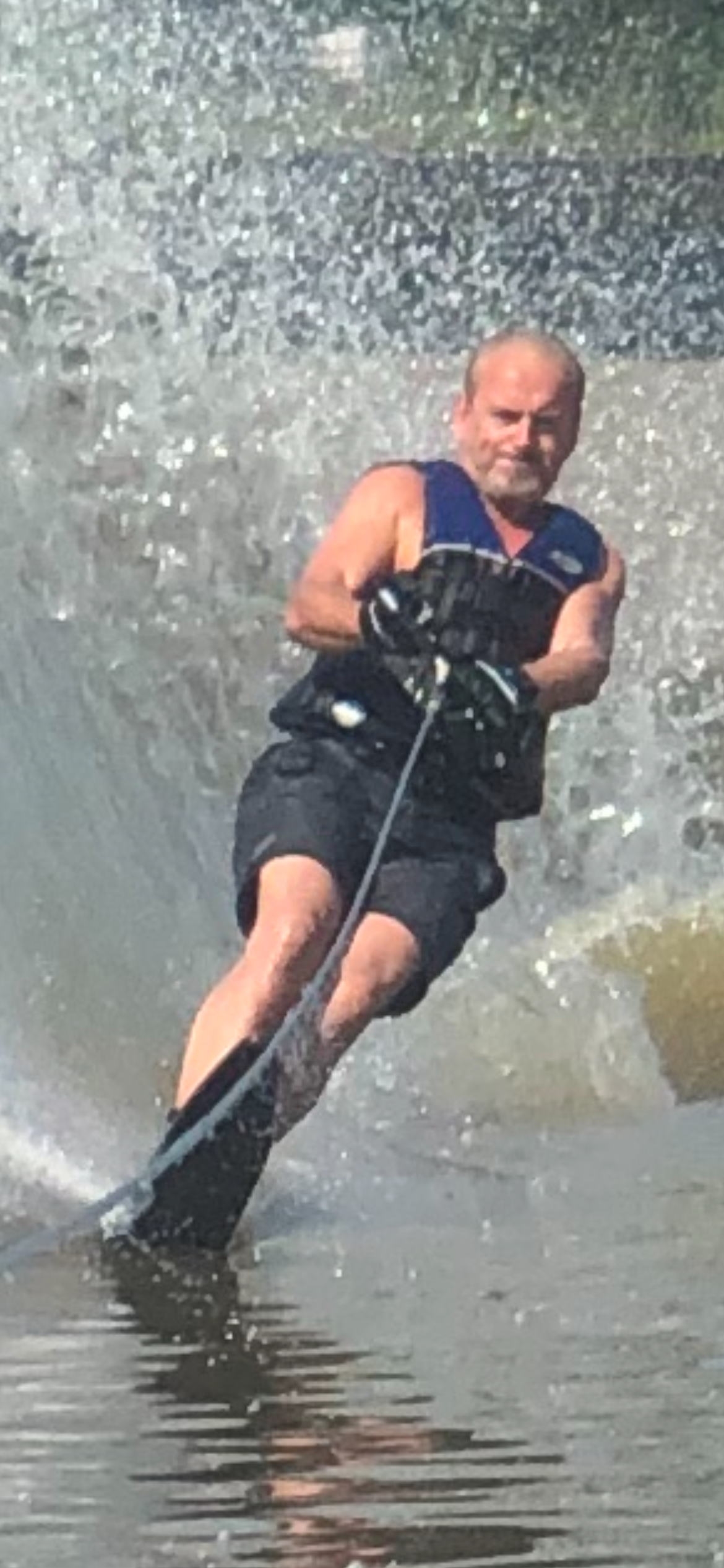 water skiing.png
