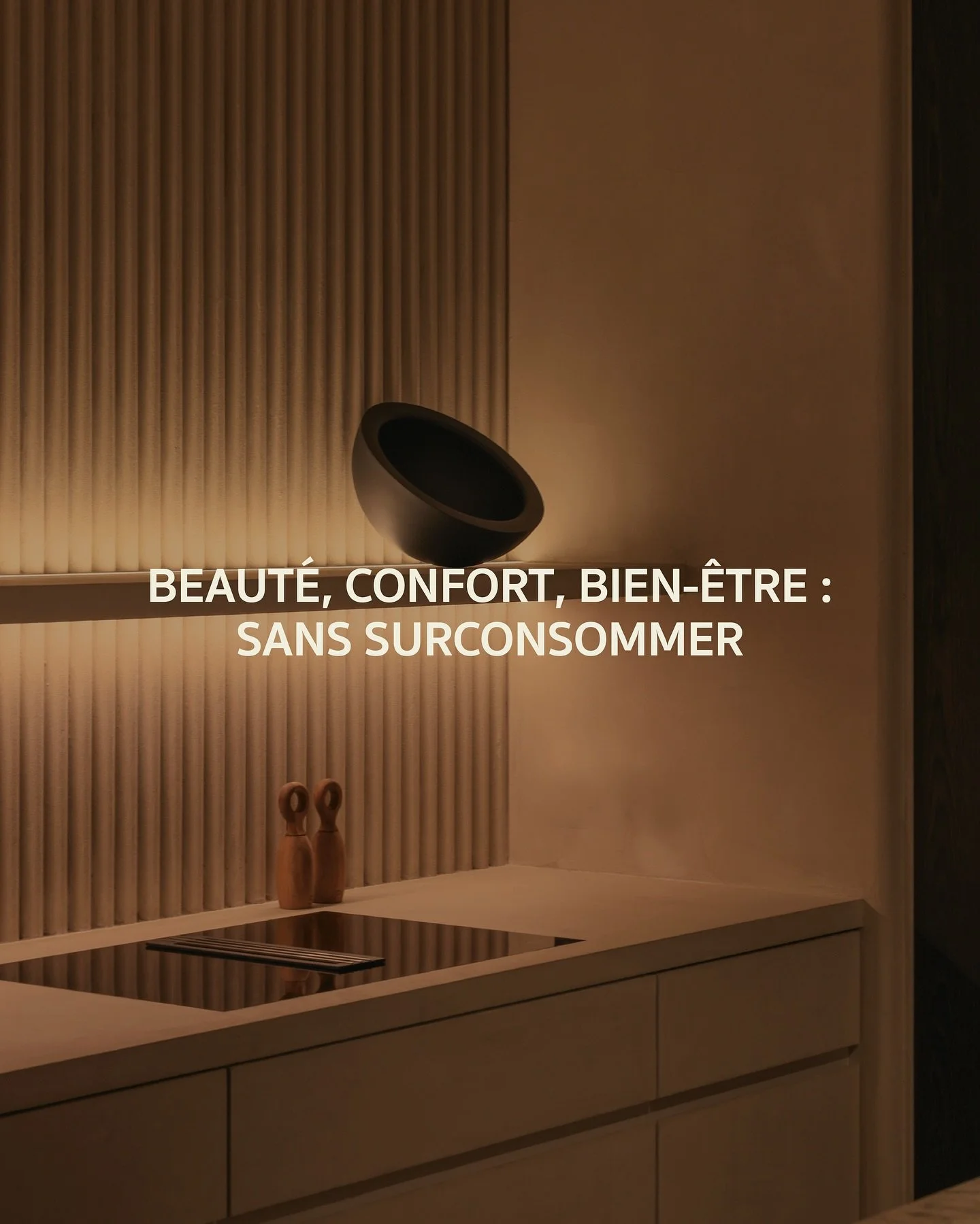 Beaut&eacute;, confort, bien-&ecirc;tre&hellip; sans surconsommer.
Parce que d&eacute;corer ne veut pas dire accumuler.
Parce qu&rsquo;on peut cr&eacute;er de l&rsquo;harmonie avec ce qu&rsquo;on a d&eacute;j&agrave;.
Parce que parfois, un nouvel age