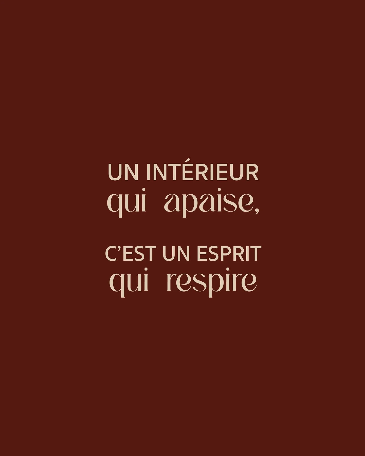 Un int&eacute;rieur qui apaise, c&rsquo;est un esprit qui respire.

Parce que tout part de l&agrave; : de ce que l&rsquo;on ressent en rentrant chez soi.
Quand l&rsquo;espace devient un refuge, le mental peut enfin souffler.

🌿 Envie de retrouver de