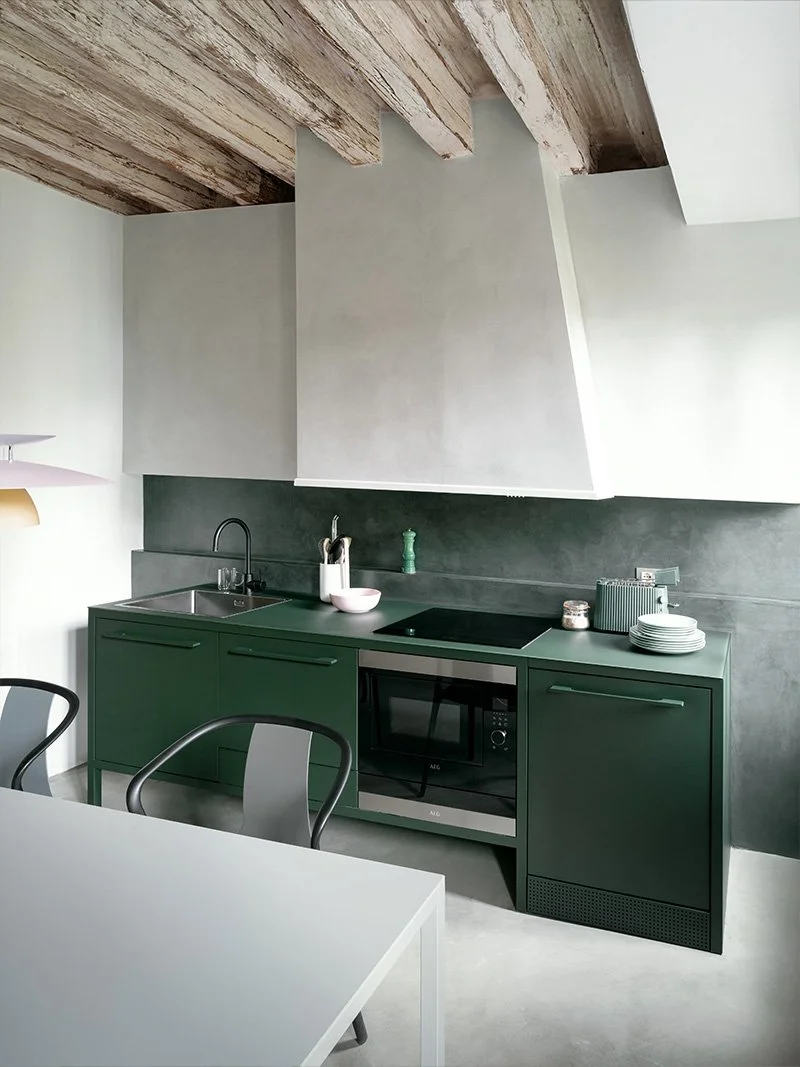 vibia-the-edit-cannaregio-venice-plusminus-6-800x1067.jpg