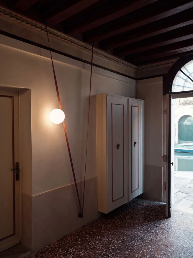 vibia-the-edit-cannaregio-venice-plusminus-7-800x1067.jpg