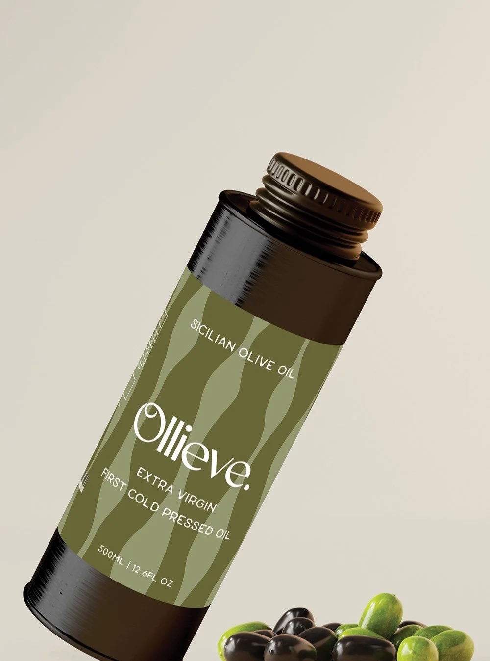 From Sicily to the world: Ollieve is a premium extra virgin olive oil that preserves the authenticity of the land and transforms tradition into elegance.
Inspired by the Mediterranean landscape, the brand reflects purity, movement, and delicacy throu
