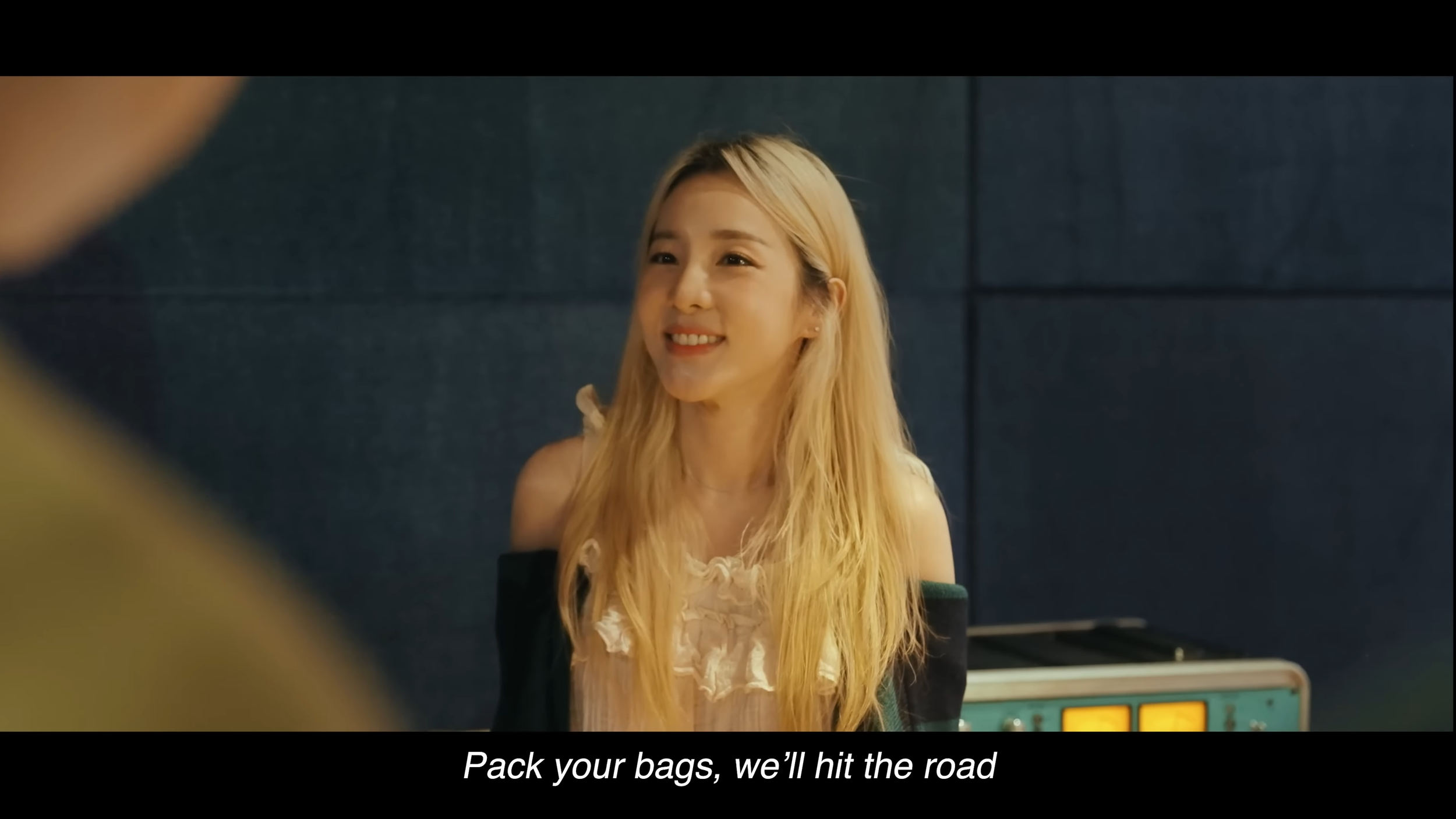 #AcerYuletideSurprise_ Reset (Full MV) 0-12 screenshot.png