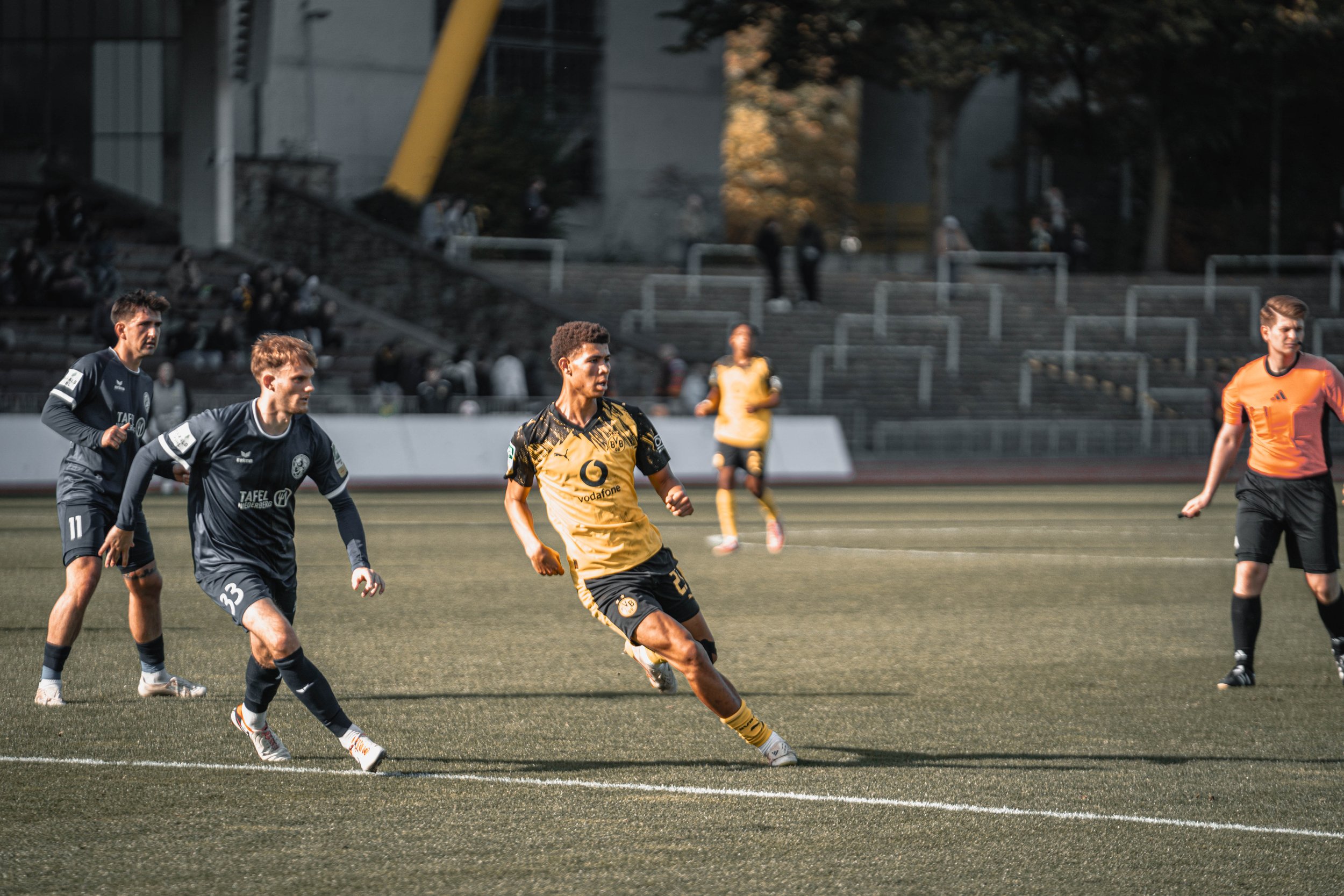 Action: first touch, pure instinct.