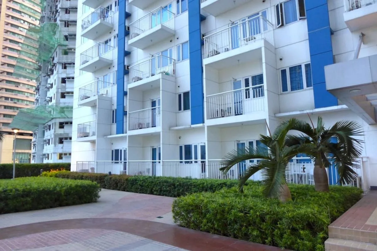 Balcony Railing 1.jpg