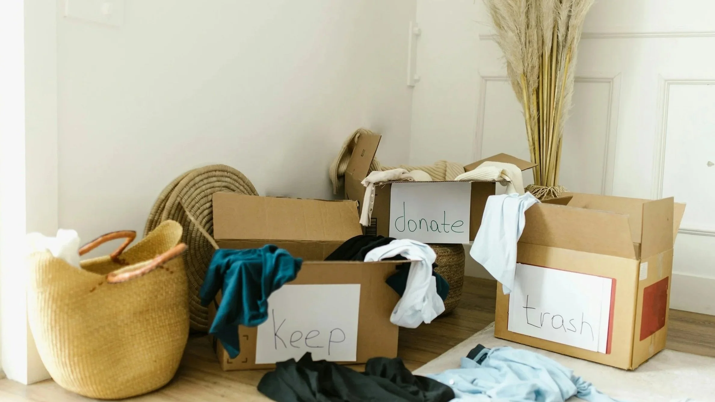       
  
     Spring is Coming…And So Is the Perfect Time to Declutter   Spring is coming…although if you live in the Philadelphia area, it may not feel like it after the other day when we got dumped on with a LOT of snow—20” where I live! (It sound