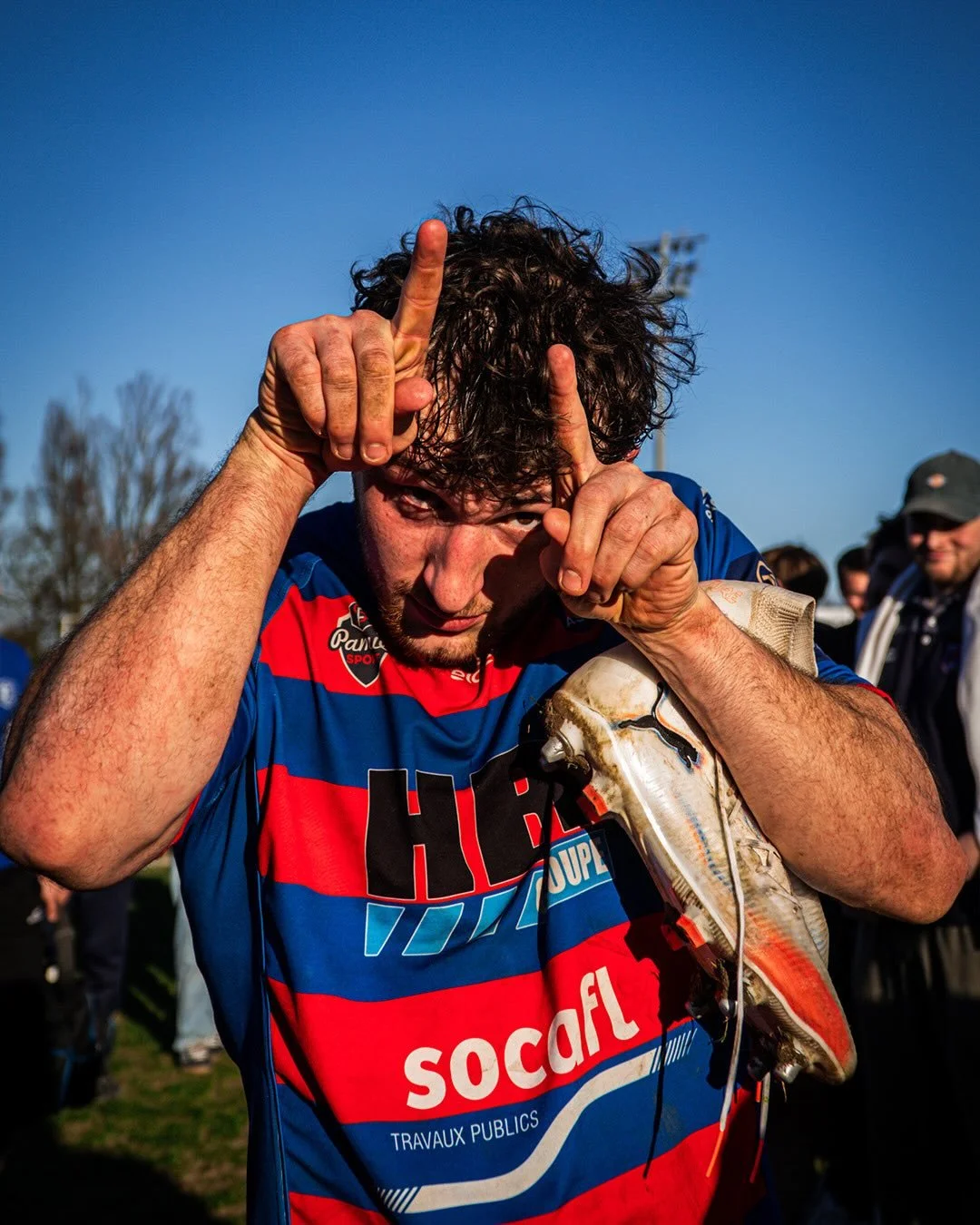 Lendemain de victoires 😁

𝐄𝐧𝐬𝐞𝐦𝐛𝐥𝐞 𝐑𝐨𝐮𝐠𝐞 &amp; 𝐁𝐥𝐞𝐮 🔴🔵