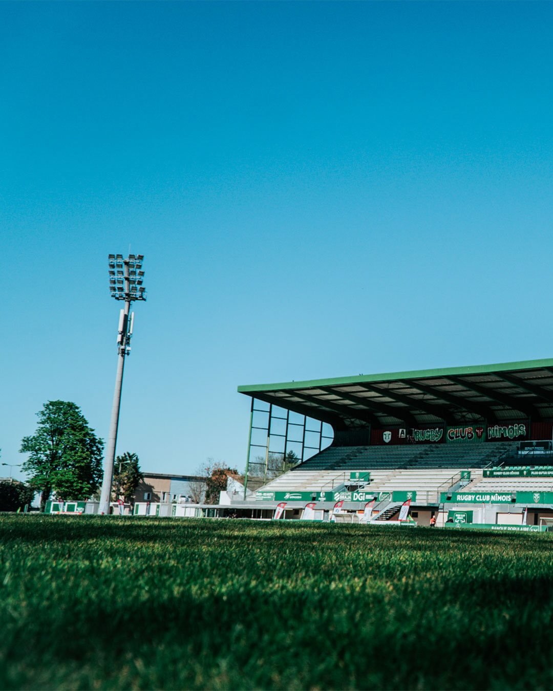 𝖲𝗍𝖺𝖽𝖾 𝖭𝗂𝖼𝗈𝗅𝖺𝗌 𝖪𝖺𝗎𝖿𝗆𝖺𝗇𝗇 📍

𝐄𝐧𝐬𝐞𝐦𝐛𝐥𝐞 𝐑𝐨𝐮𝐠𝐞 &amp; 𝐁𝐥𝐞𝐮 🔴🔵