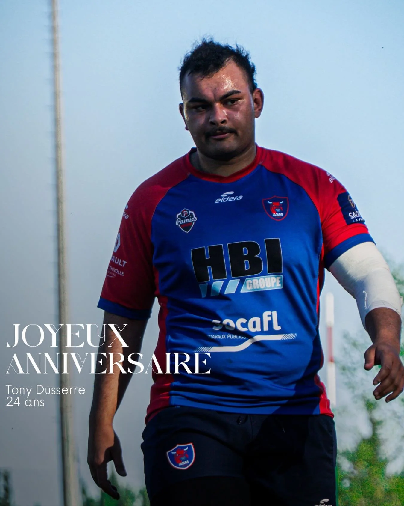 𝐉𝐨𝐲𝐞𝐮𝐱 𝐚𝐧𝐧𝐢𝐯𝐞𝐫𝐬𝐚𝐢𝐫𝐞 𝐓𝐨𝐧𝐲 🥳

Notre m&acirc;connais @tonydusserre f&ecirc;te aujourd&rsquo;hui ses 24 ans 🐂

𝐄𝐧𝐬𝐞𝐦𝐛𝐥𝐞 𝐑𝐨𝐮𝐠𝐞 &amp; 𝐁𝐥𝐞𝐮 🔴🔵