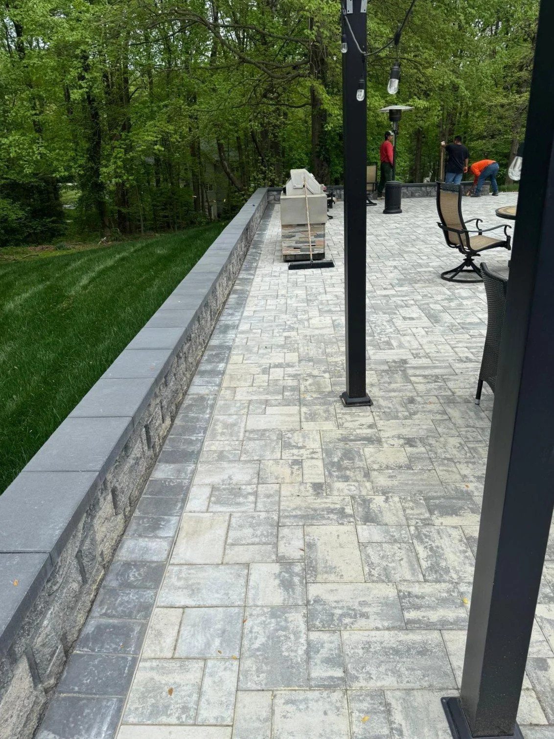 Paver Patio 2.jpg