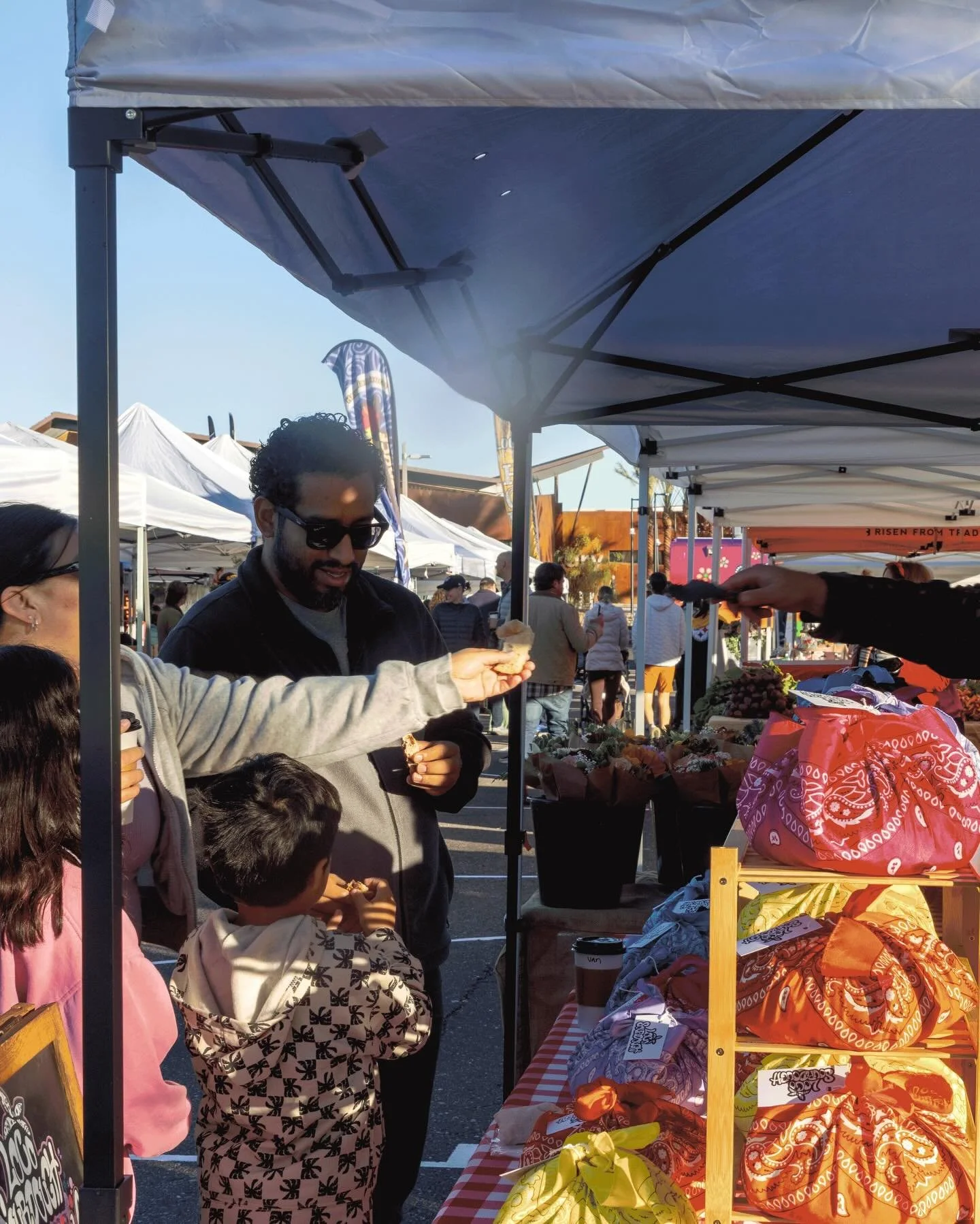Two week&rsquo;s down! What have been some of your favorite vendors? 

📷: @madisonkoehlerr 

#eastmark  #eastmarkfarmersmarket #az #arizona #mesa #mesaaz #gilbertaz #queencreekaz #arizonafarmersmarket #azfarmersmarket #farmersmarketaz #farmersmarket