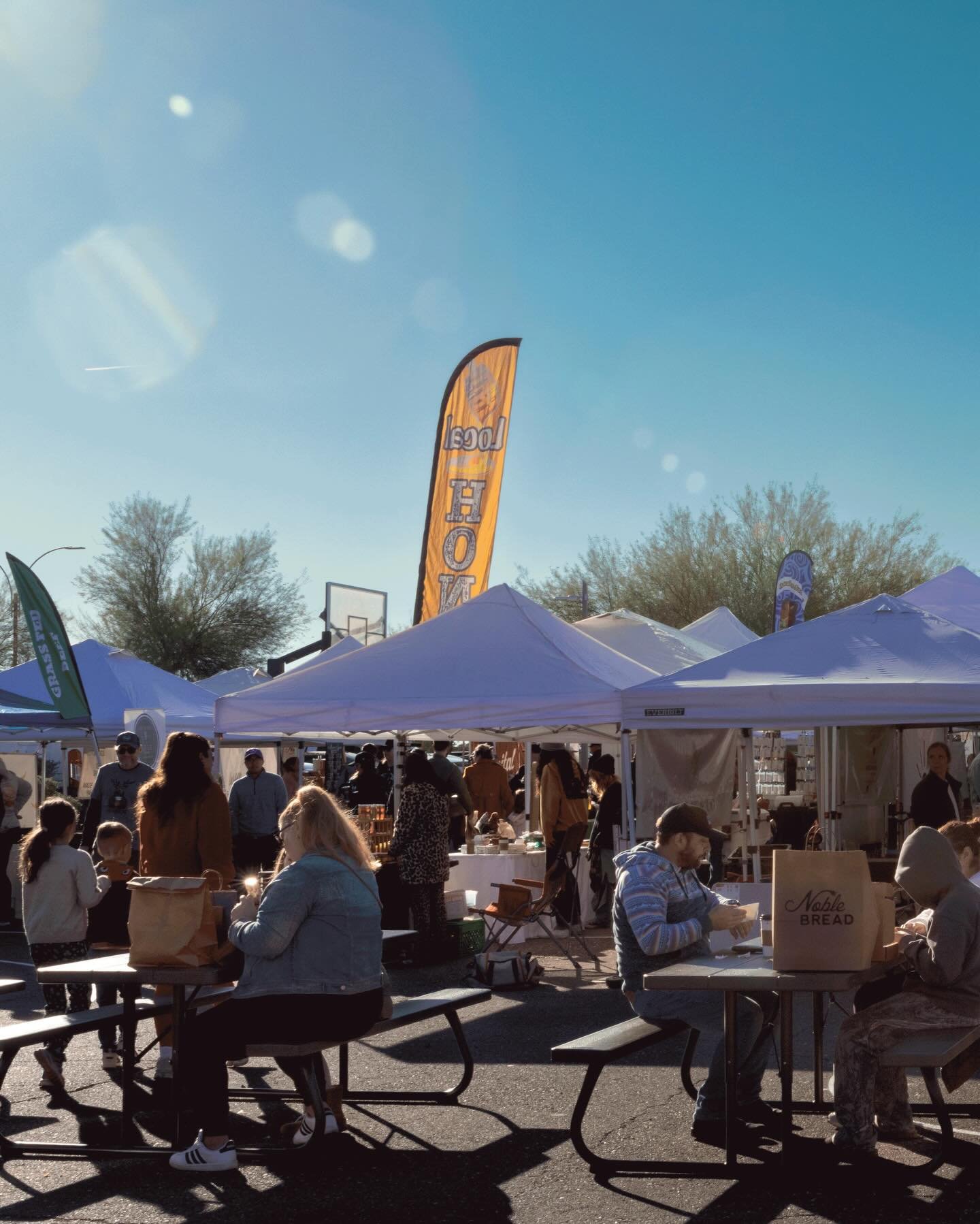 We&rsquo;re so excited to see y&rsquo;all tomorrow morning for our last market of the year!  No market on 12/27 due to the holidays. 

8a-12p
Eastmark Great Park
5100 S. Eastmark Pkwy
Mesa, AZ 85212

*Dogs welcome*

📷: @madisonkoehlerr 

#eastmark  