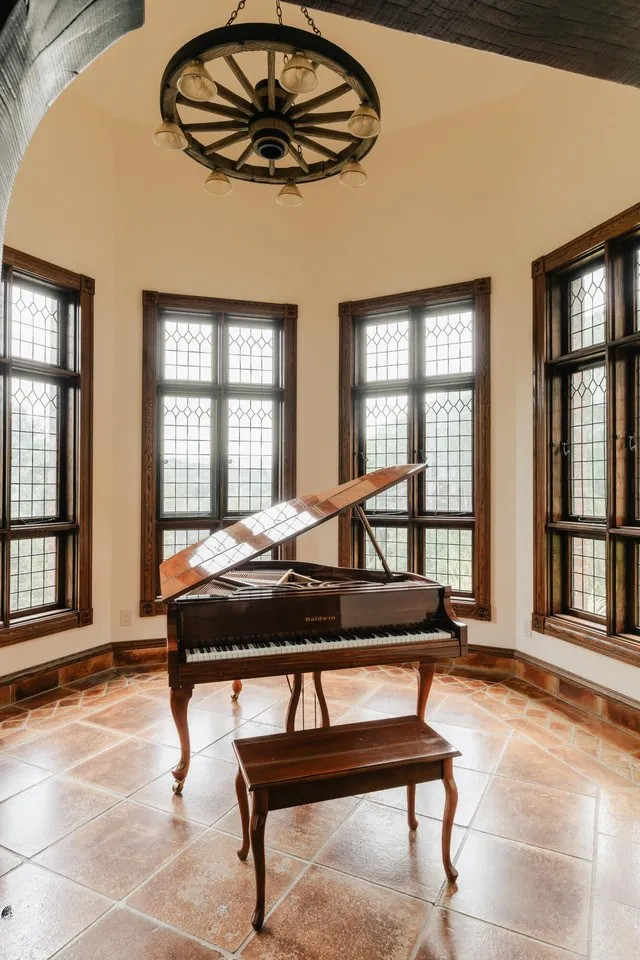 Piano Room Castle.png