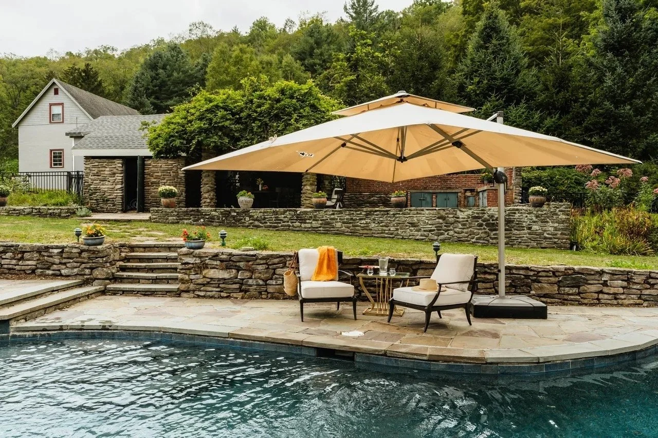 20_Pool Patio.jpg