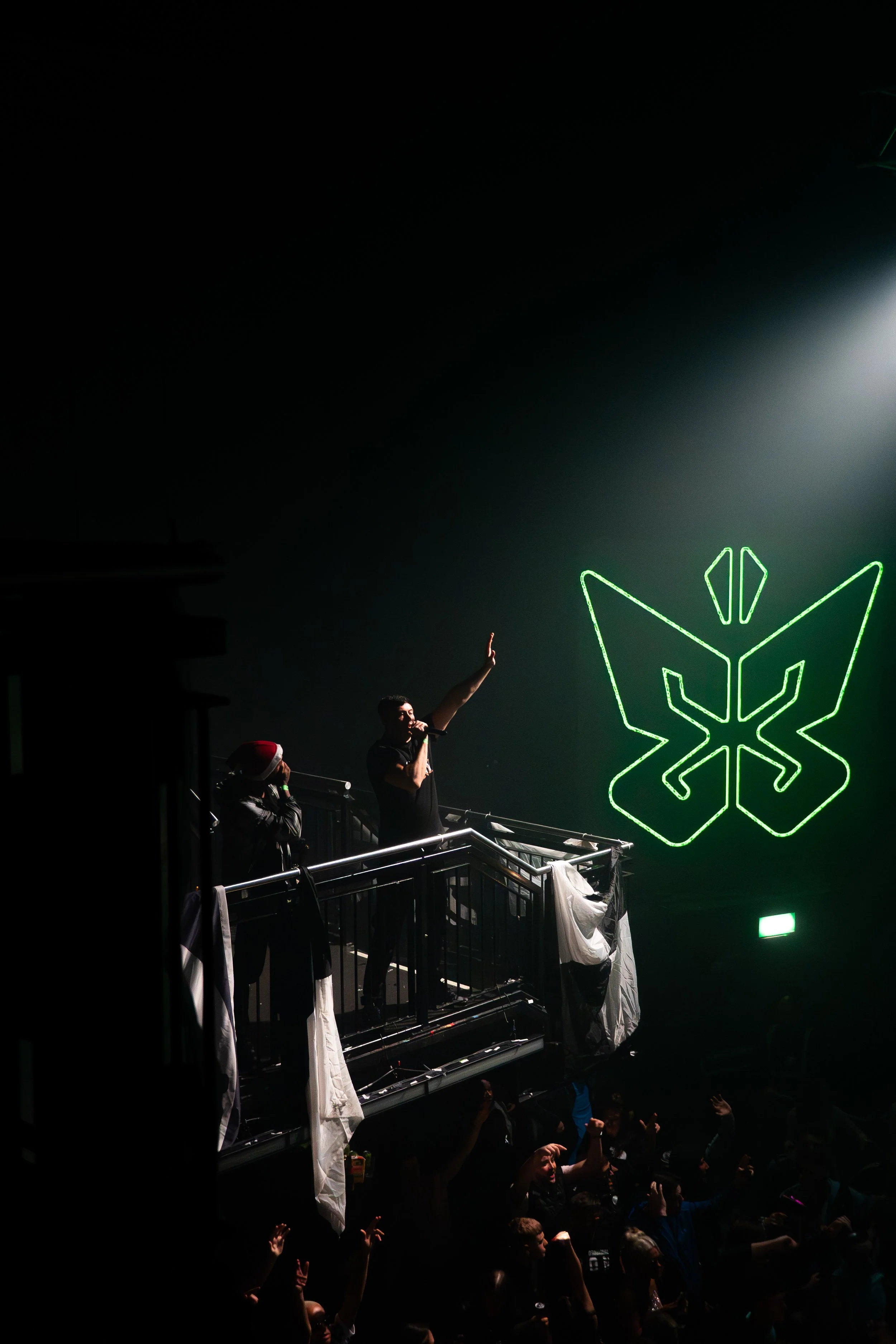 Schak 
-
Home Town Christmas Weekender 
-
33.wav
-
Full Production Design, Program & Operation
-
2025 Pictured