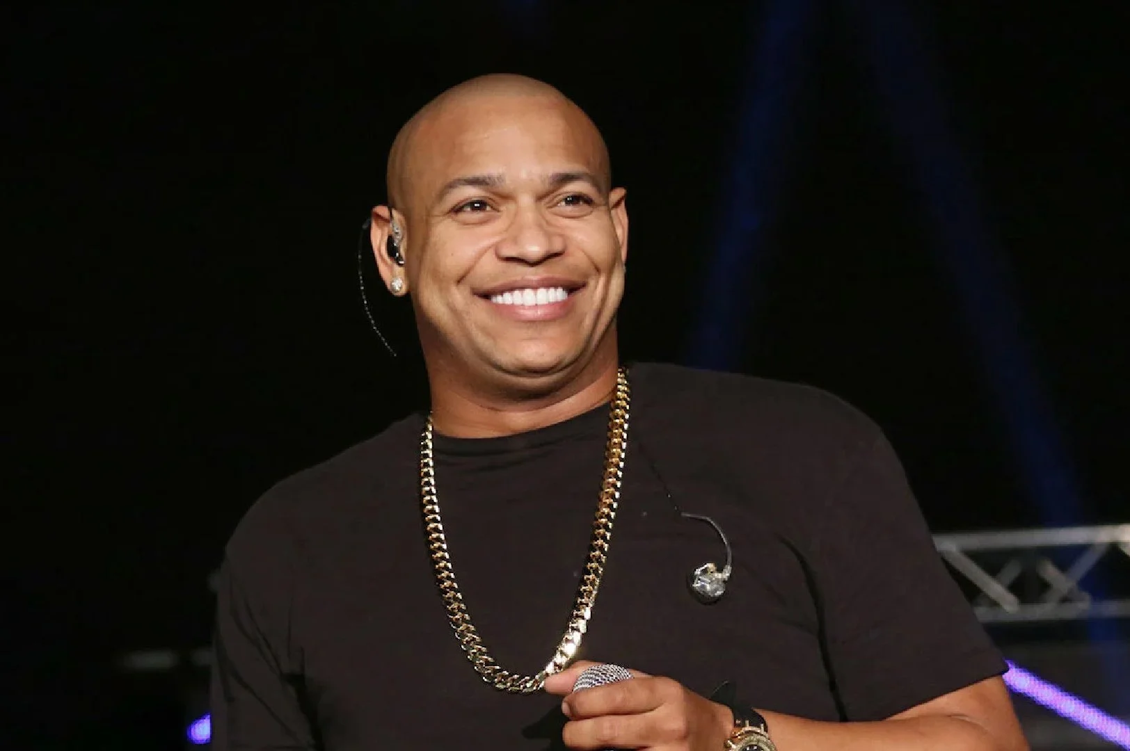 Alexander Delgado: El gigante de Alamar que fundó Gente de Zona