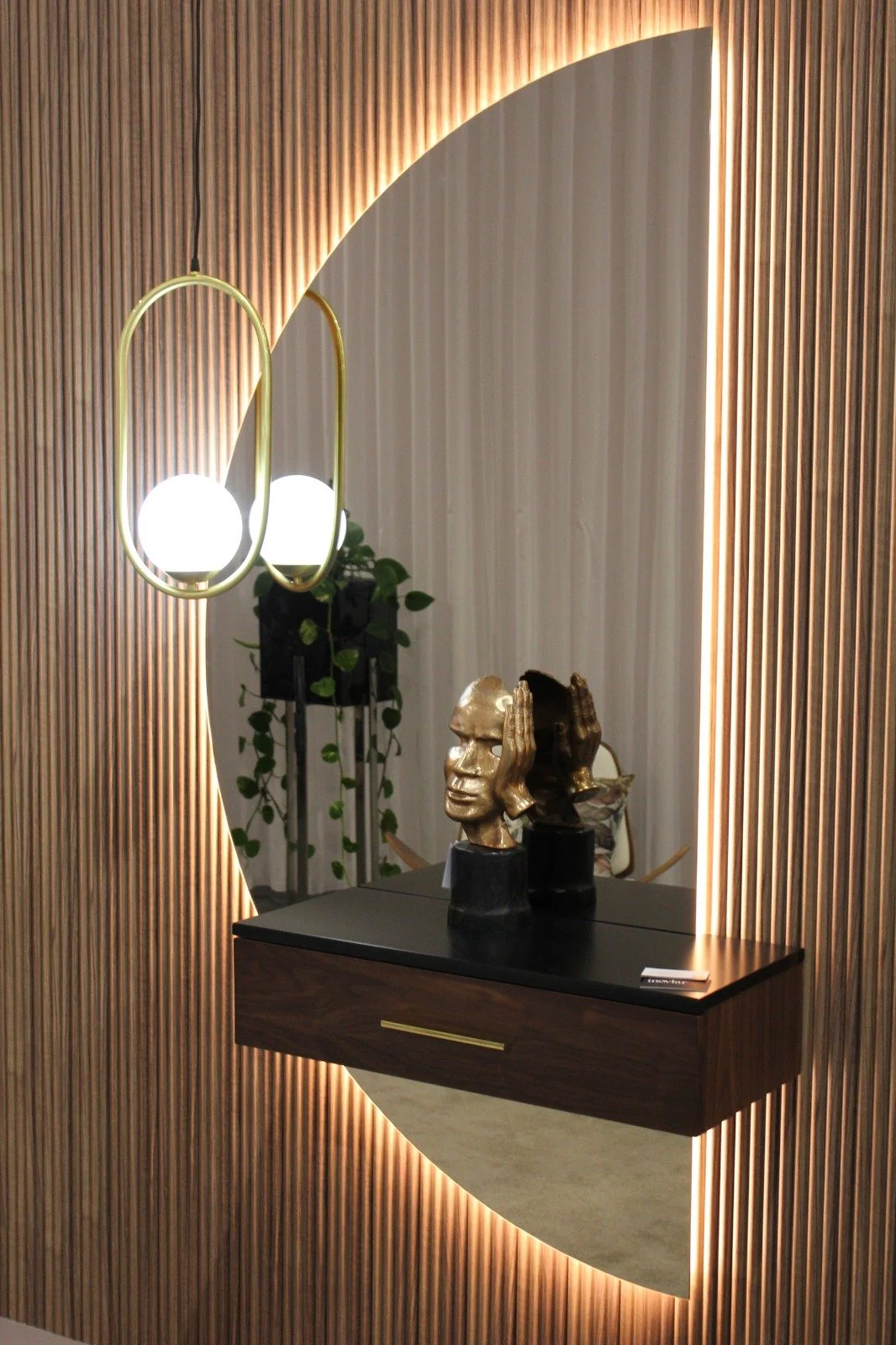 Consola com Espelho meia lua