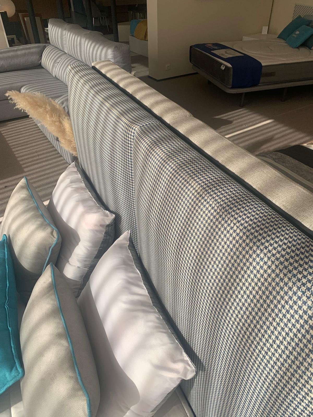 cama estofada (6).jpeg