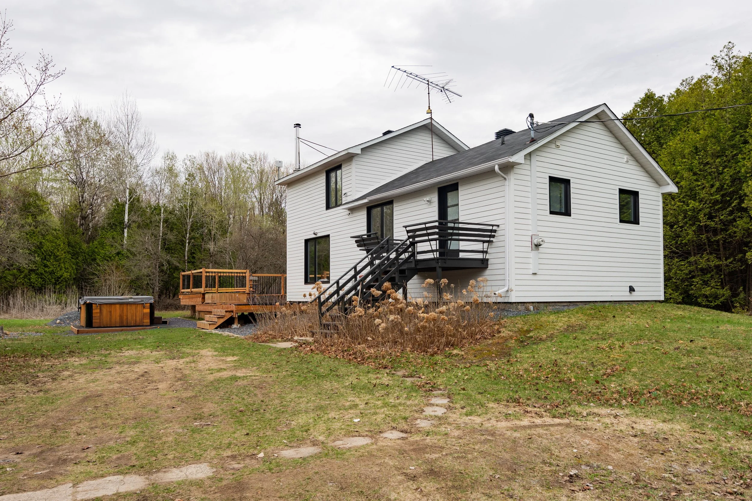 21950 Concession Road 10 South Glengarry, Ontario K0B1H0