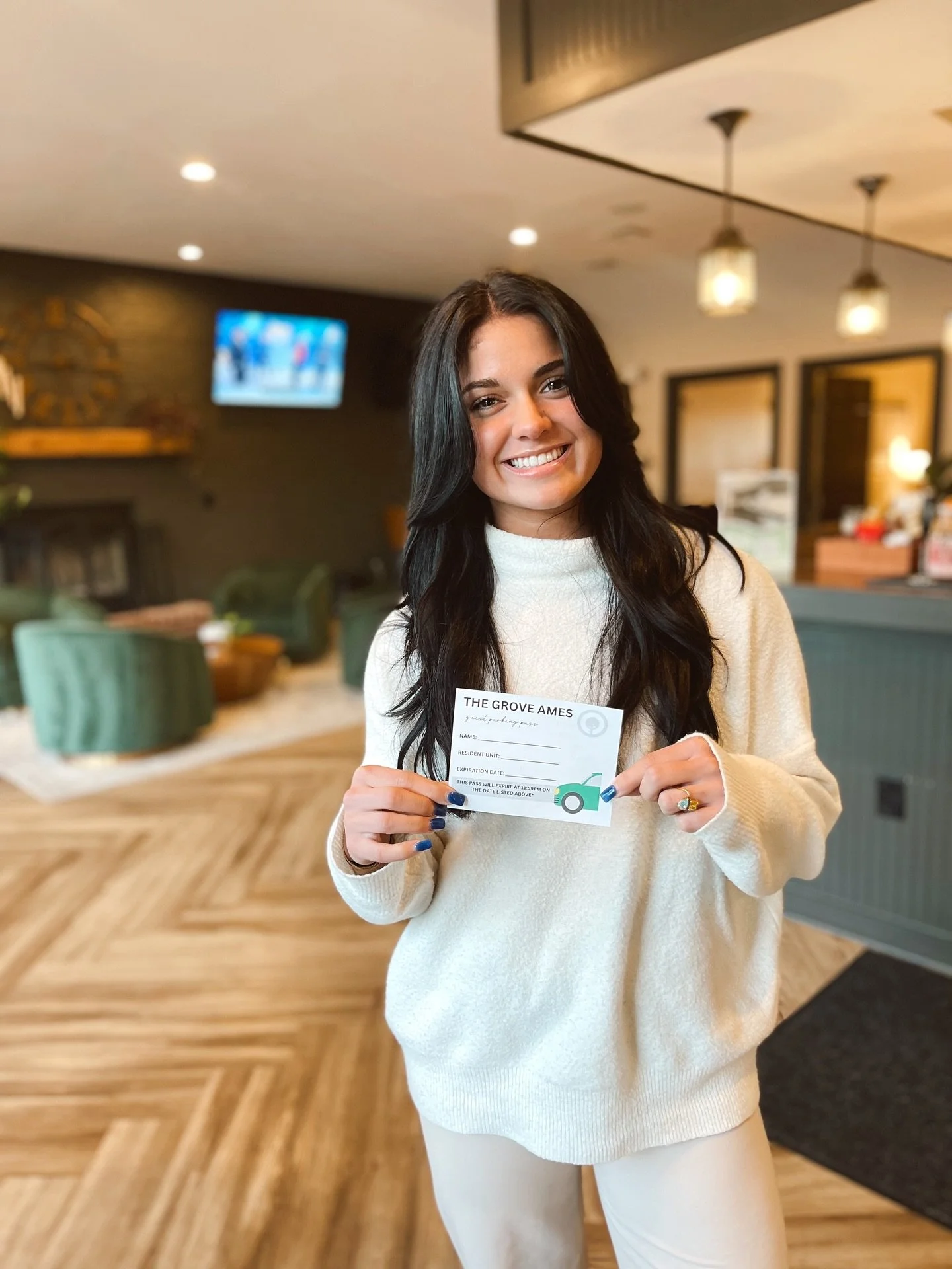 Please be advised that towing enforcement will resume tonight. All residents must ensure their parking pass is properly displayed and clearly visible.

If you have a guest, a temporary visitor pass must be displayed on the vehicle&rsquo;s windshield.