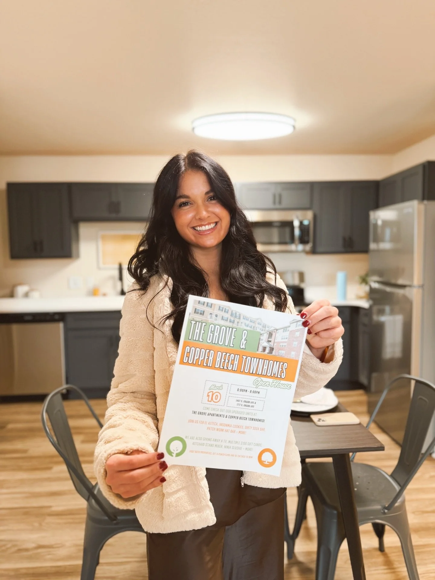 Come check out our upgraded units at Grove Apartments &amp; Copper Beech Townhomes! 💚🧡

Join us for El Azteca, Insomnia Cookies, Sirty Soda Bar, Patch  Work Hat Bar &amp; MORE! 

We are also giving away a TV, multiple $100 gift cards, kitchen Aid m