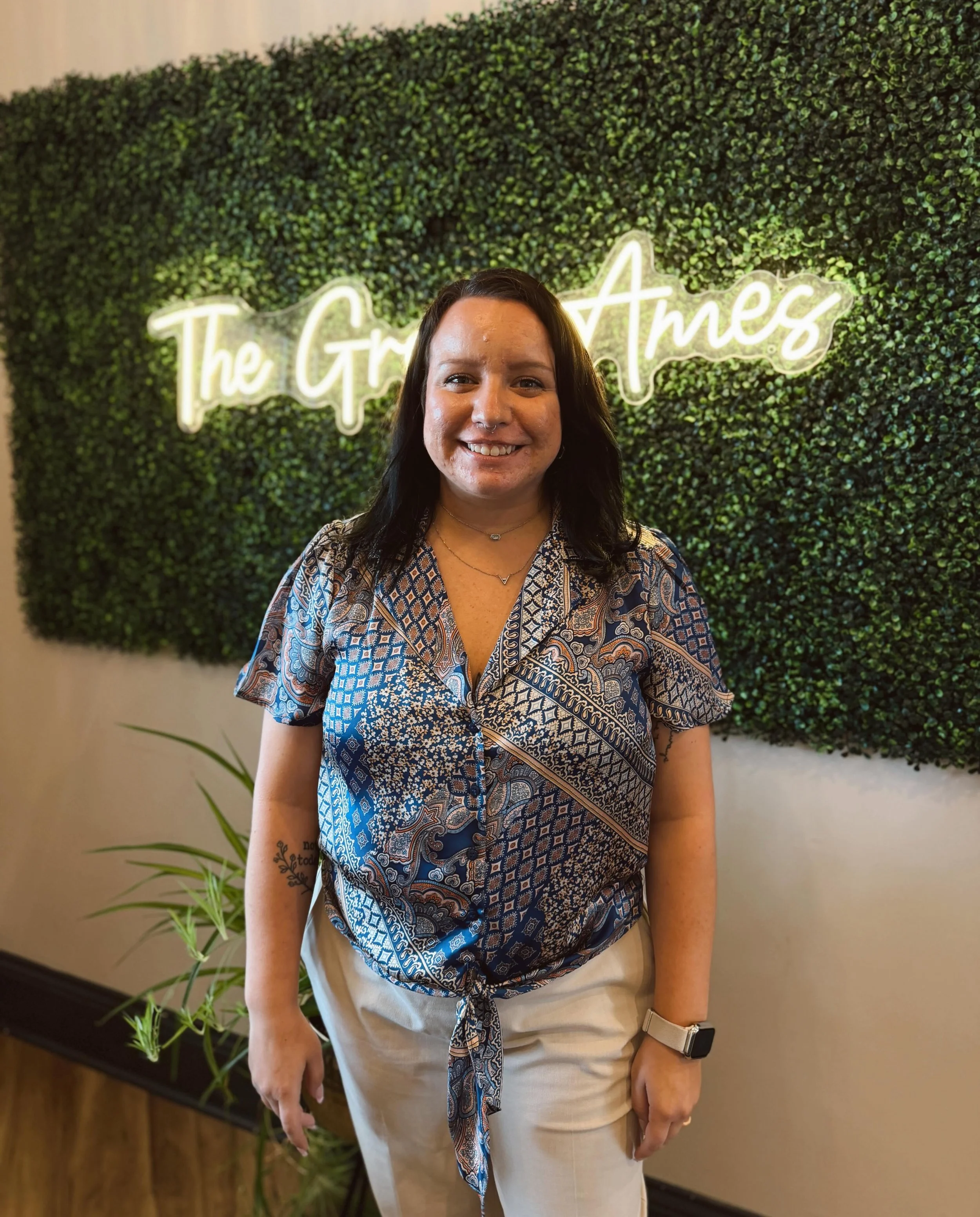✨ Please join us in giving a warm welcome to Madeline, our new Leasing Manager! ✨

We&rsquo;re excited to have her on the team and can&rsquo;t wait for our residents and future residents to get to know her. Madeline brings a passion for customer serv