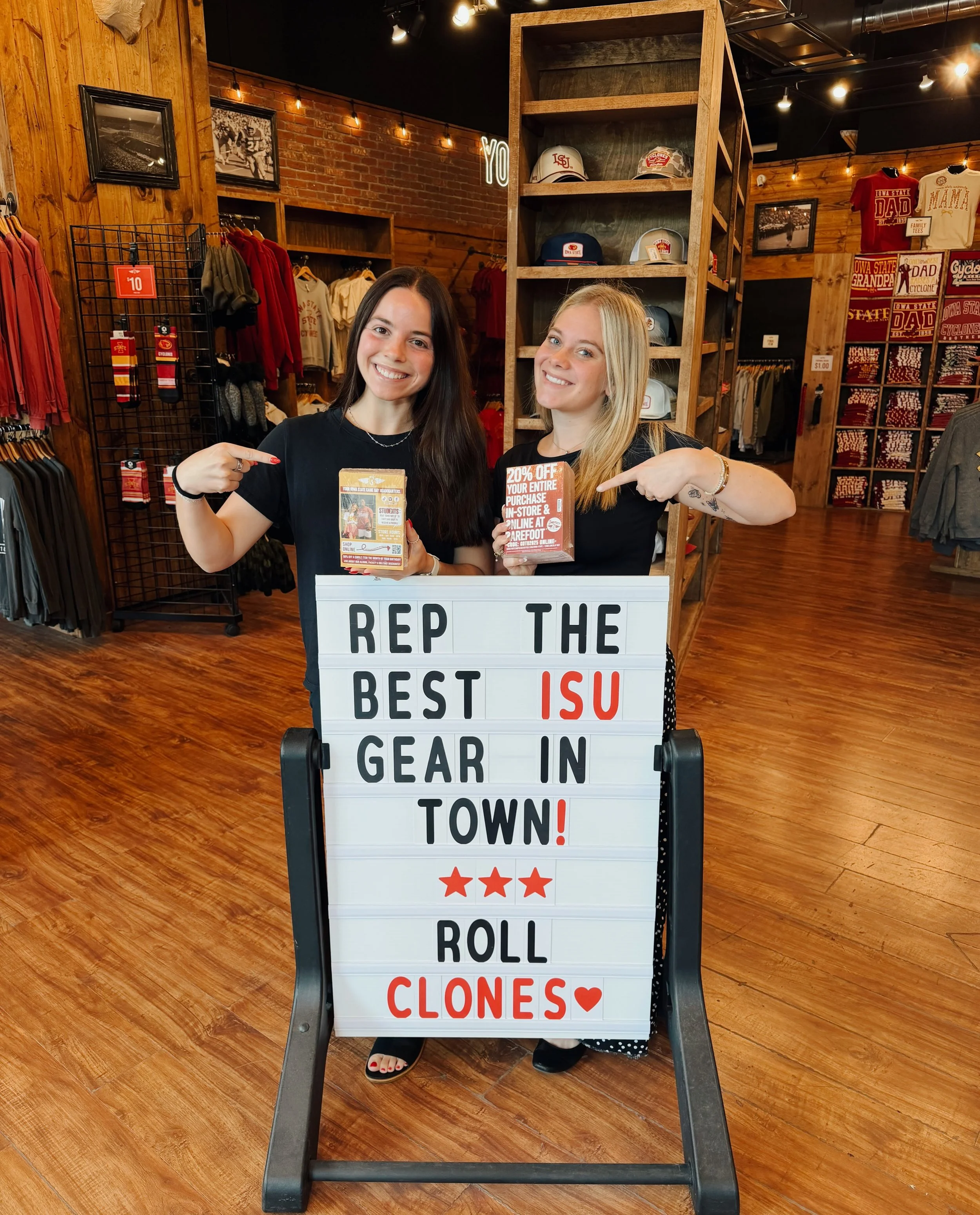 🎉 MOVE-IN IS IN 5 DAYS! 🎉

One of the goodies in your Move-In Day Packet? 👀 A 20% OFF coupon to Barefoot Ames! ❤️💛

THANK YOU @barefootames 🫶🏼

📦 See you August 16th!

#TheGroveAmes #BarefootAmes
