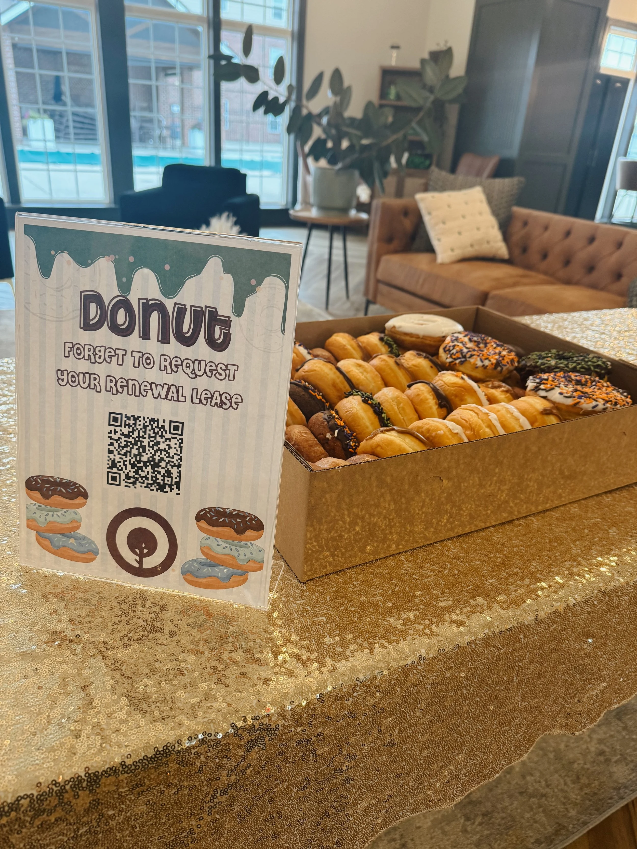 Happy Friday! 🍩 Join us in the Clubhouse for Donut Friday. Enjoy a complimentary treat and connect with our team to discuss your renewal, ask questions, and make sure you&rsquo;re set for the year ahead. See you soon! 😊