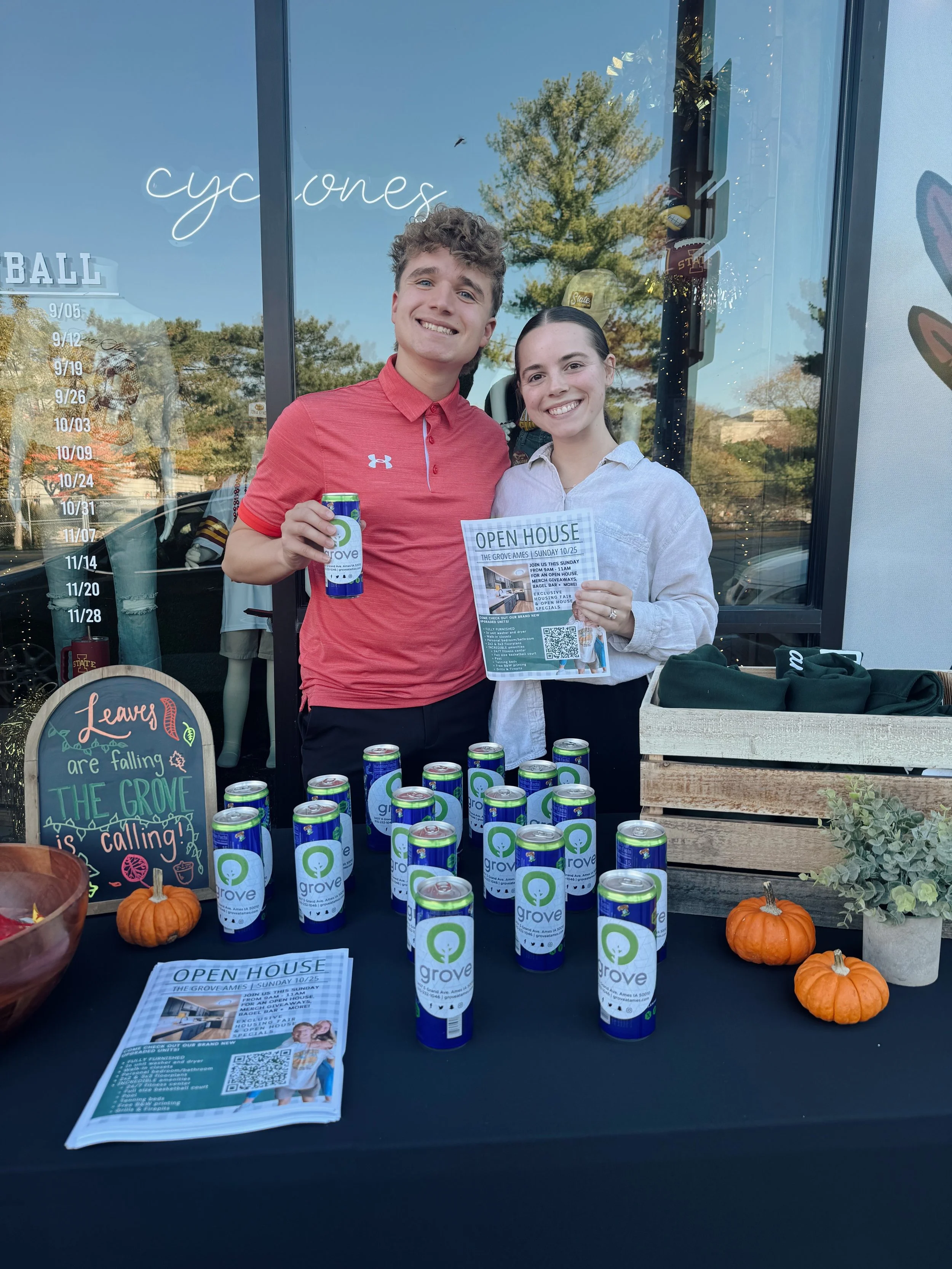 Miss us at @barefootames today? 👀
You can still find us this weekend!
🌟 ISU Housing Fair Saturday | 4-6 PM
🌟 Open House Sunday | 9-11 AM
More Grove giveaways. More goodies. More chances to say hello! 💚🙌