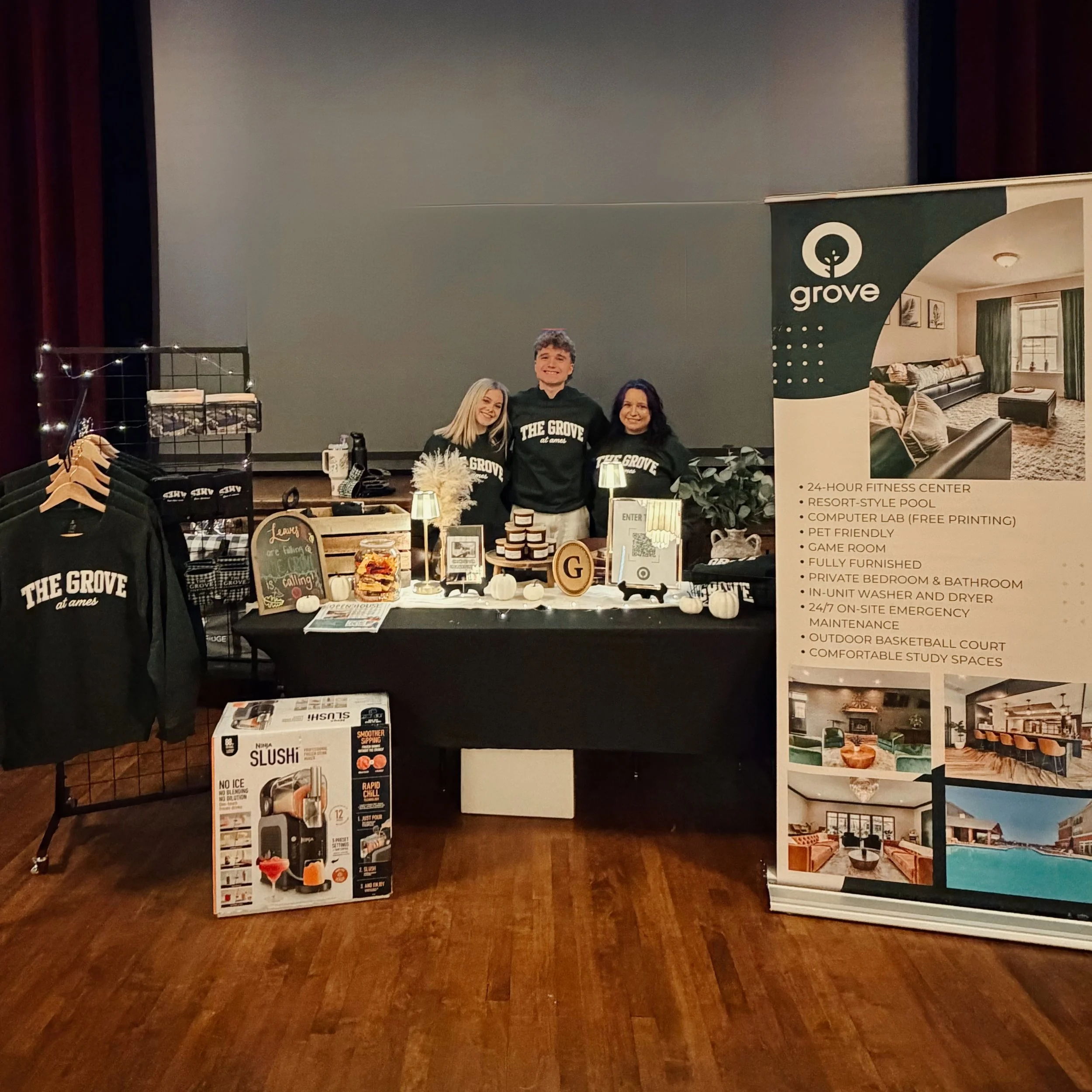 Did you miss us at the Housing Fair last weekend? 🏠✨ No worries! We&rsquo;ll be back in the MU on November 11 from 11 AM-1 PM. Stop by, say hello, and learn more about what we have to offer. We can&rsquo;t wait to see you there!
#HousingFair #amesio
