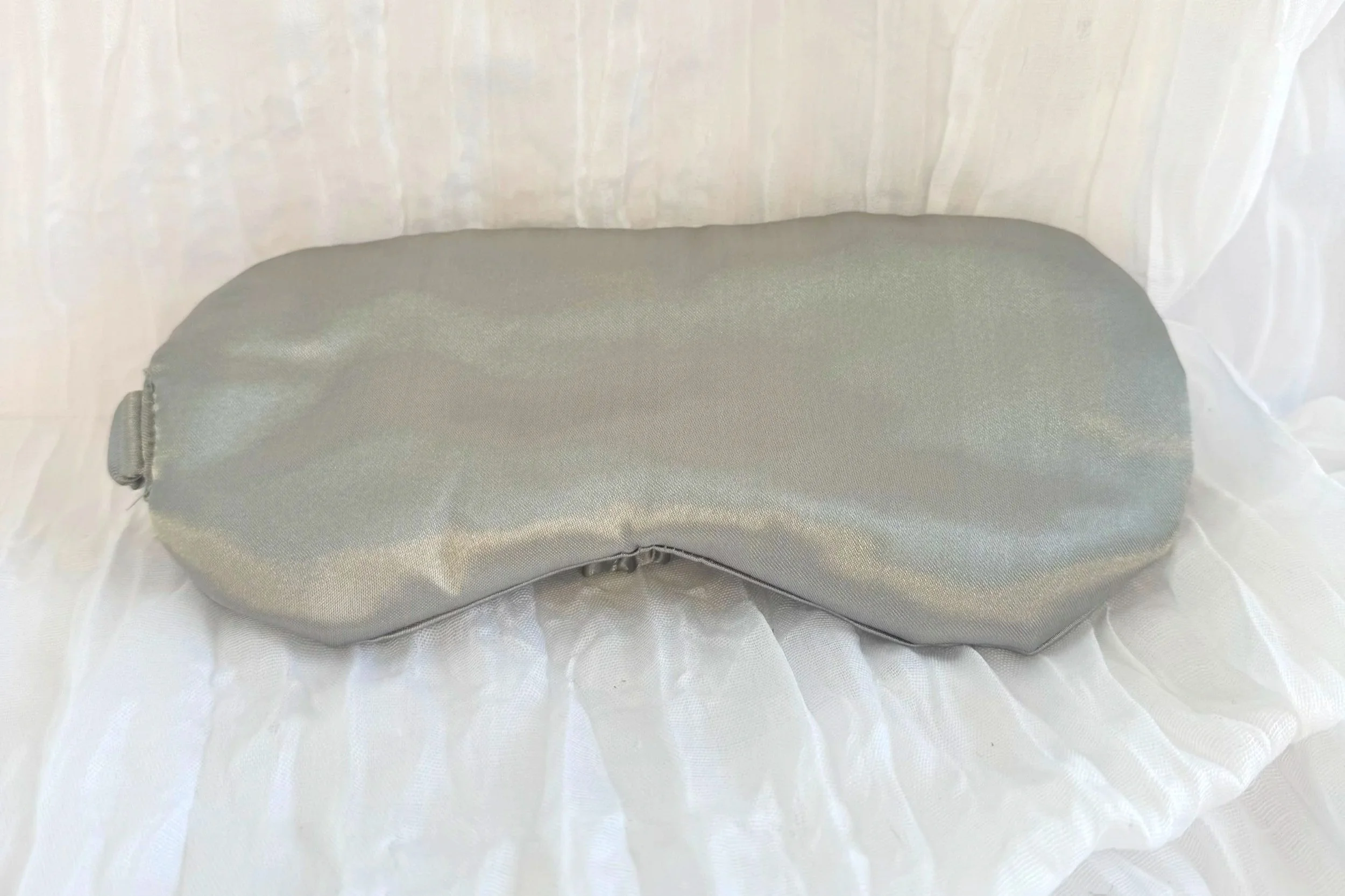 Silver+Sleep+Mask.jpg
